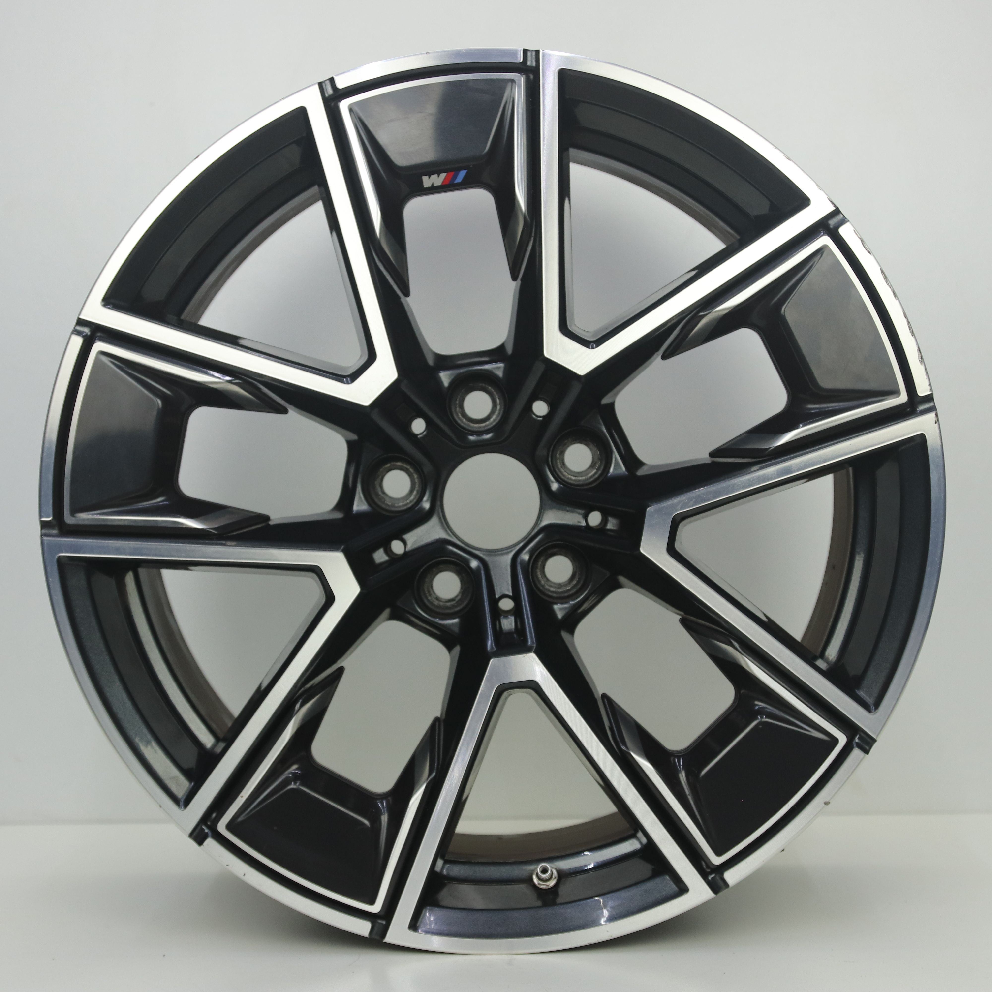 IN1003222 Originele 18 inch lichtmetalen BMW 4-serie styling 858M velgen (breedset) 8.50X18 5X112 ET36.0 NB66.60 Antraciet Gepolijst