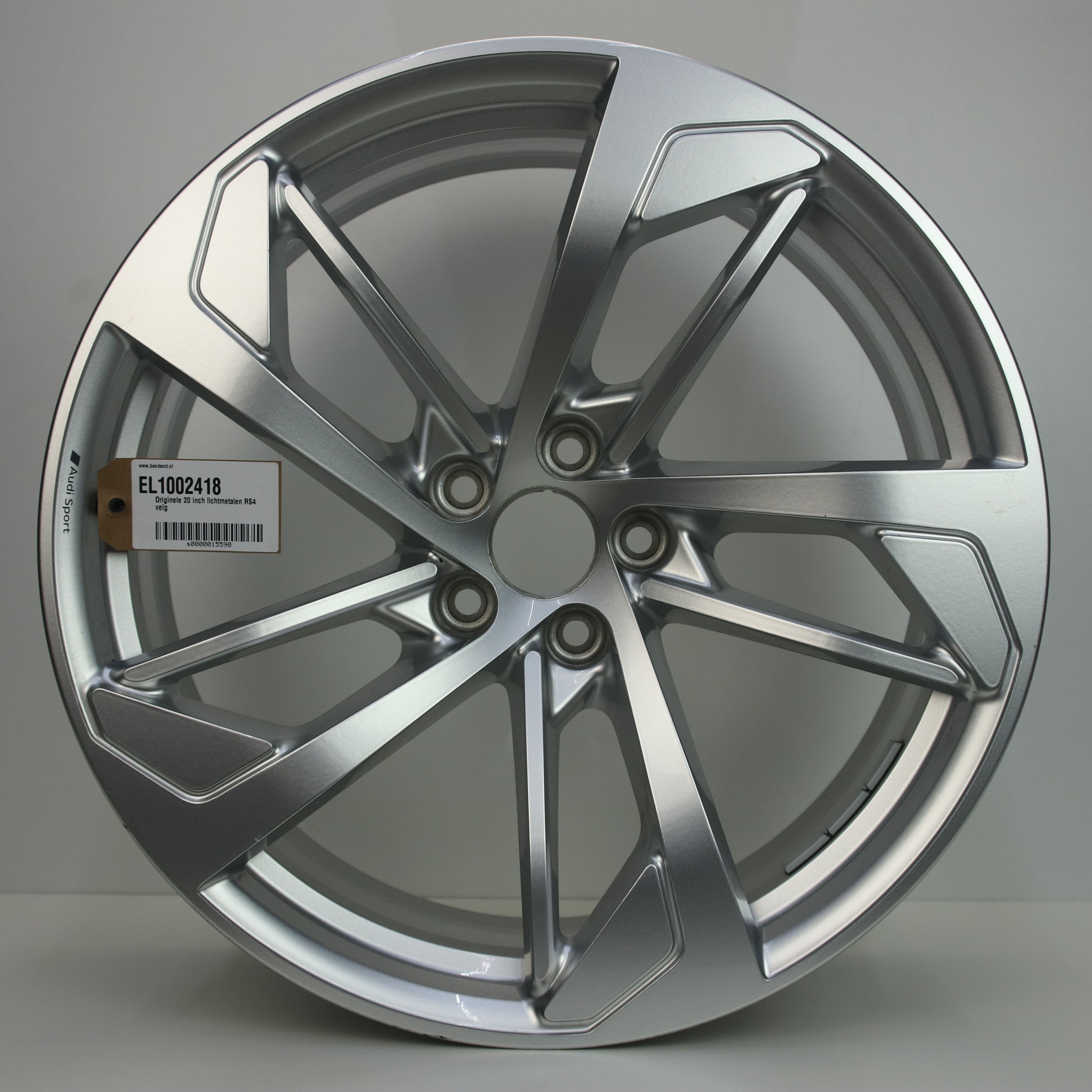 EL1002418 Originele 20 inch lichtmetalen Audi RS4 velg 9.00X20 5X112 ET26.0 NB66.60 Zilver