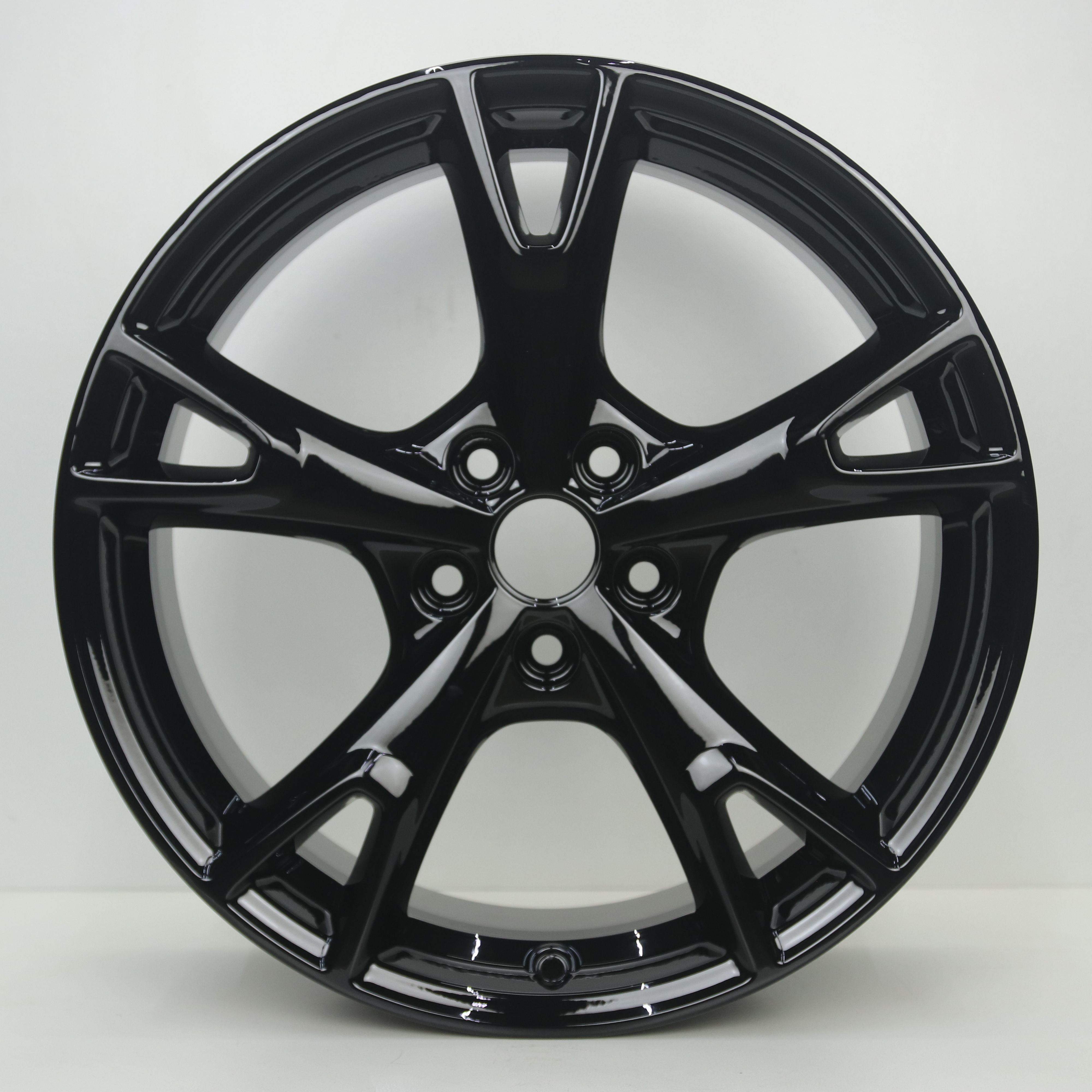OS1007754 Originele 18 inch lichtmetalen Ford Focus ST velgen 8.00X18 5X108 ET55.0 NB63.40 Zwart