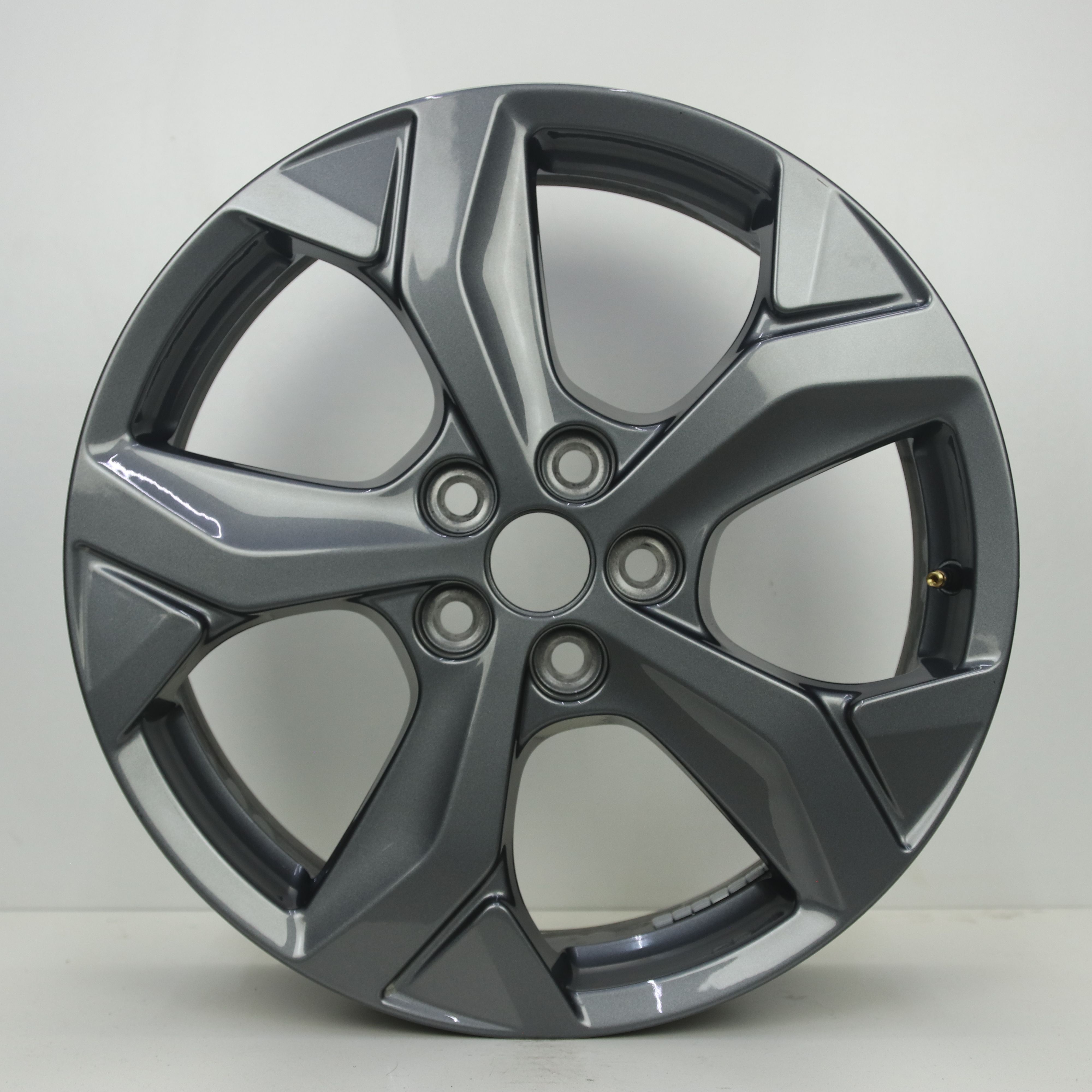 IN1003257 Originele 18 inch lichtmetalen Ford Mustang Mach-E velgen 7.00X18 5X108 ET47.5 NB63.40 Antraciet