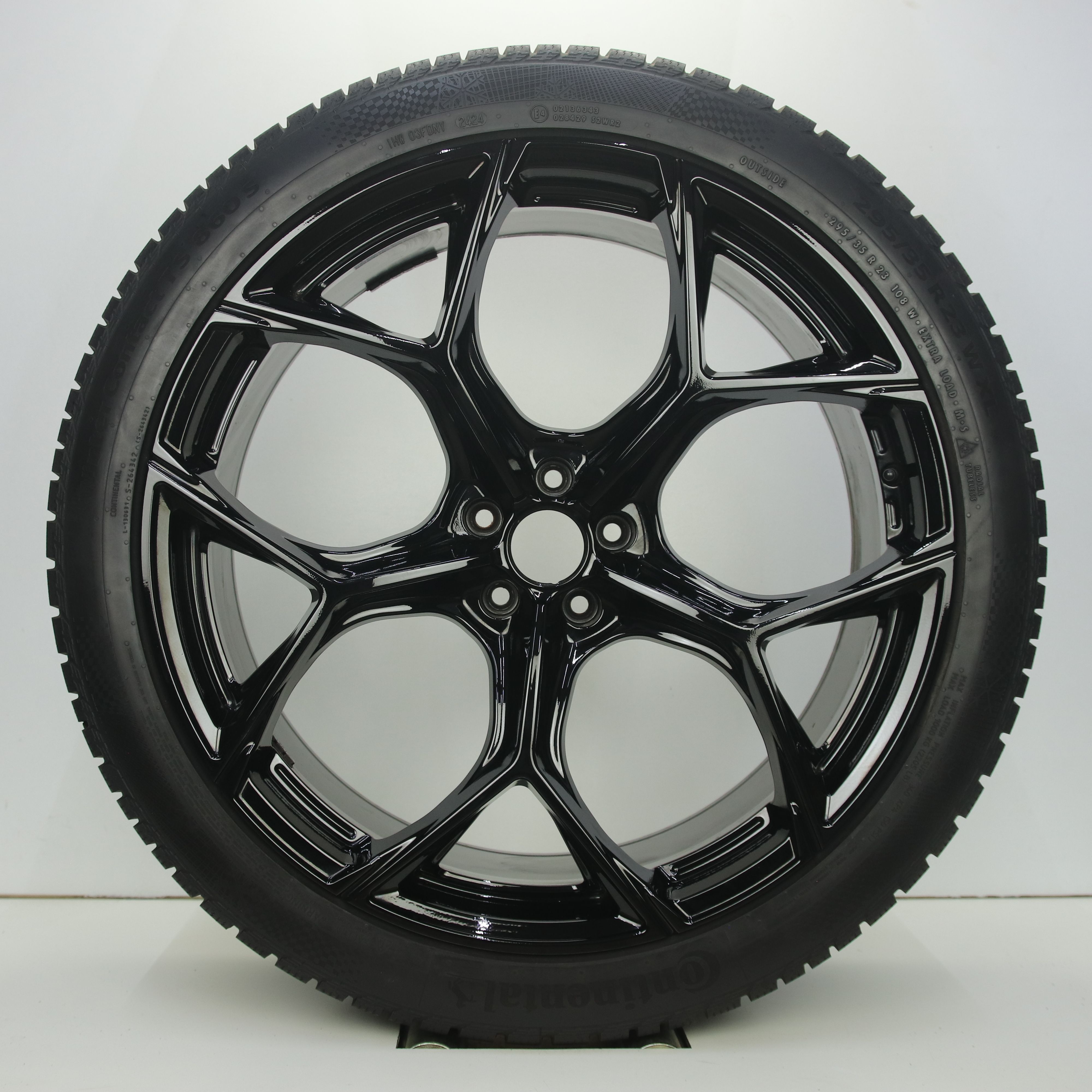 IN1003206 Set 23 inch lichtmetalen GMP Ultrivity velgen 10.00X23 5X112 ET18.0 NB66.50 Zwart