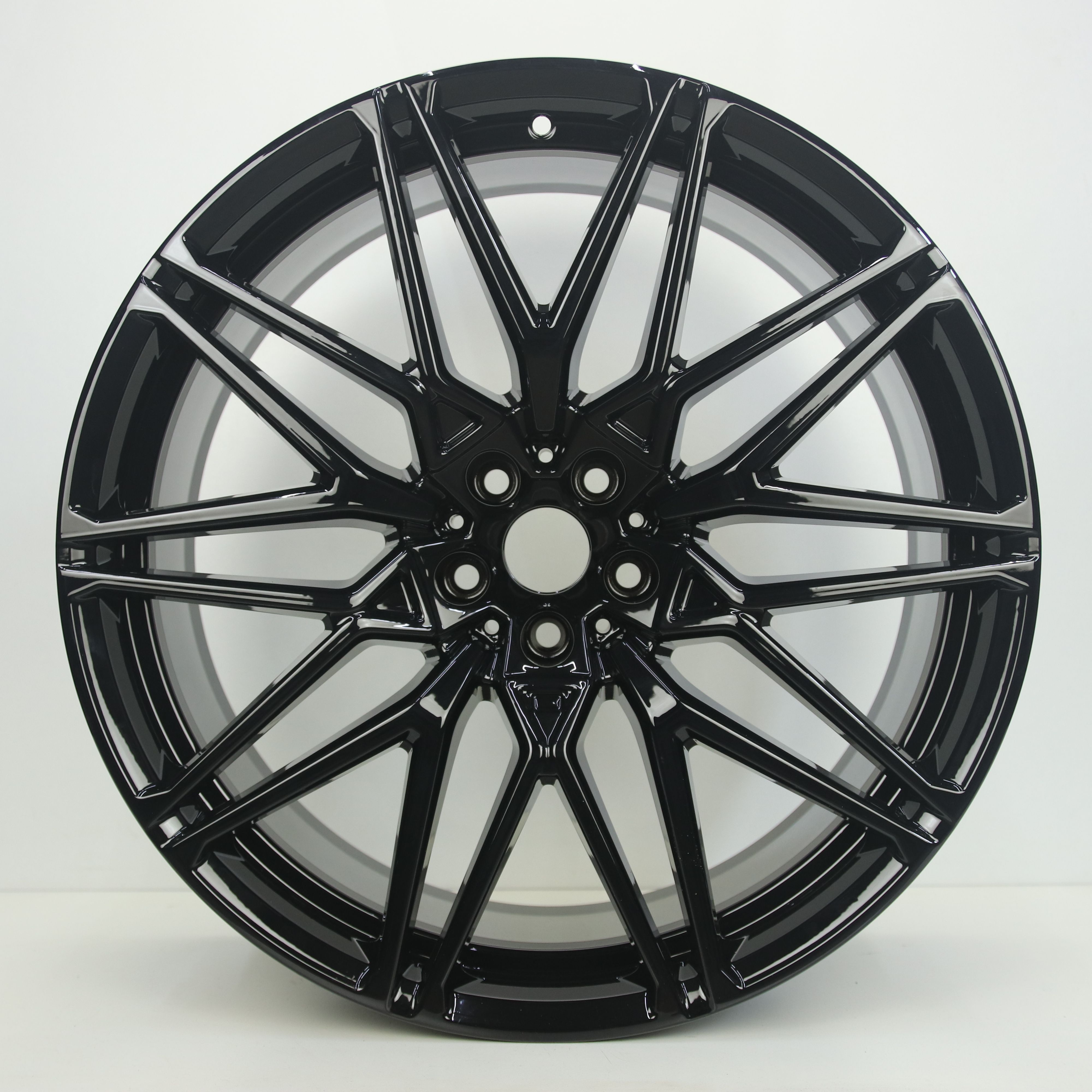 OS1008476 Originele 21/22 inch lichtmetalen BMW X5M / X6M Styling 818M velgen (Breedset) 10.50X21 5X112 ET31.0 NB66.60 Zwart