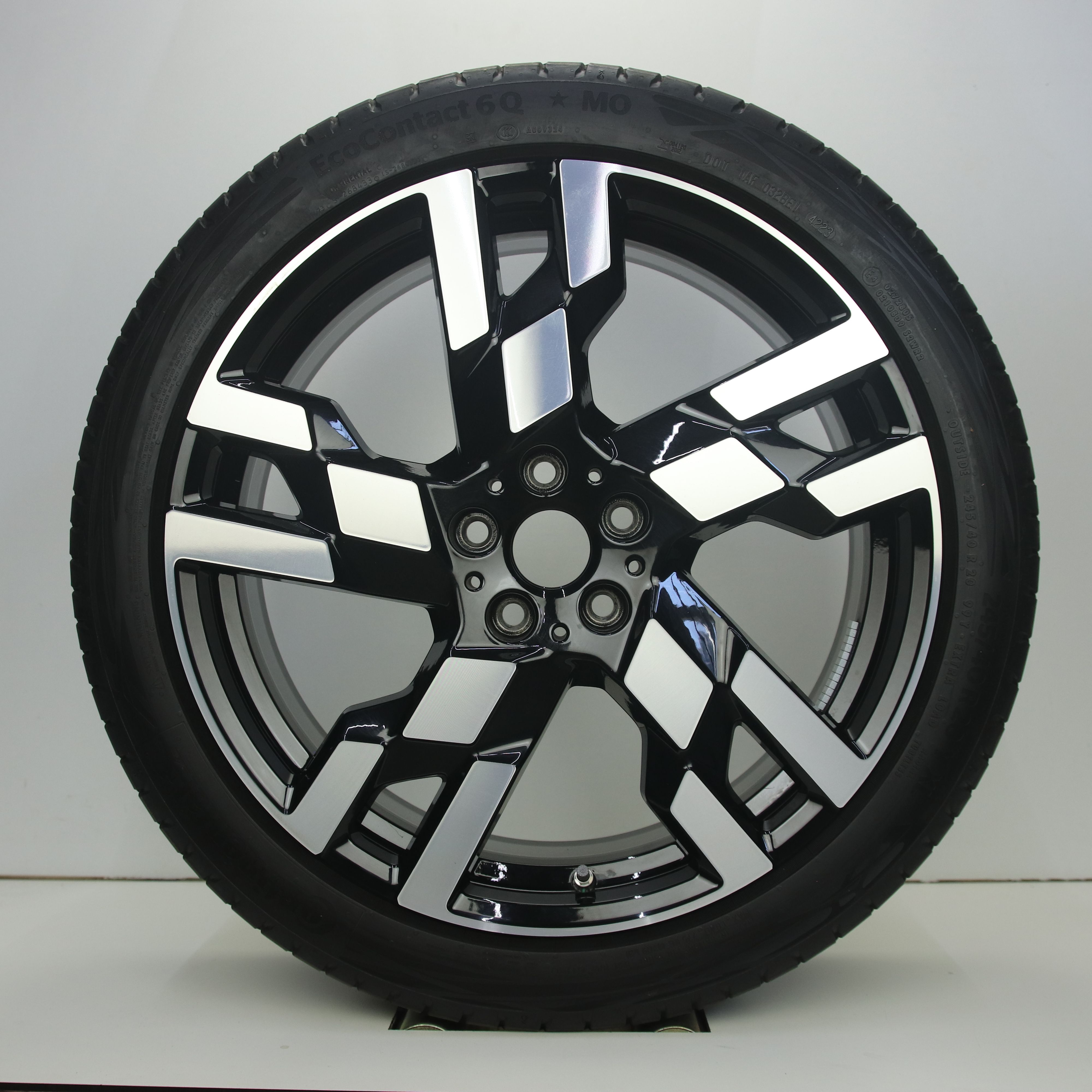 OS1008109 Originele 20 inch lichtmetalen Mini Countryman styling 949 velgen 8.00X20 5X112 ET46.0 NB66.60 Zwart gepolijst