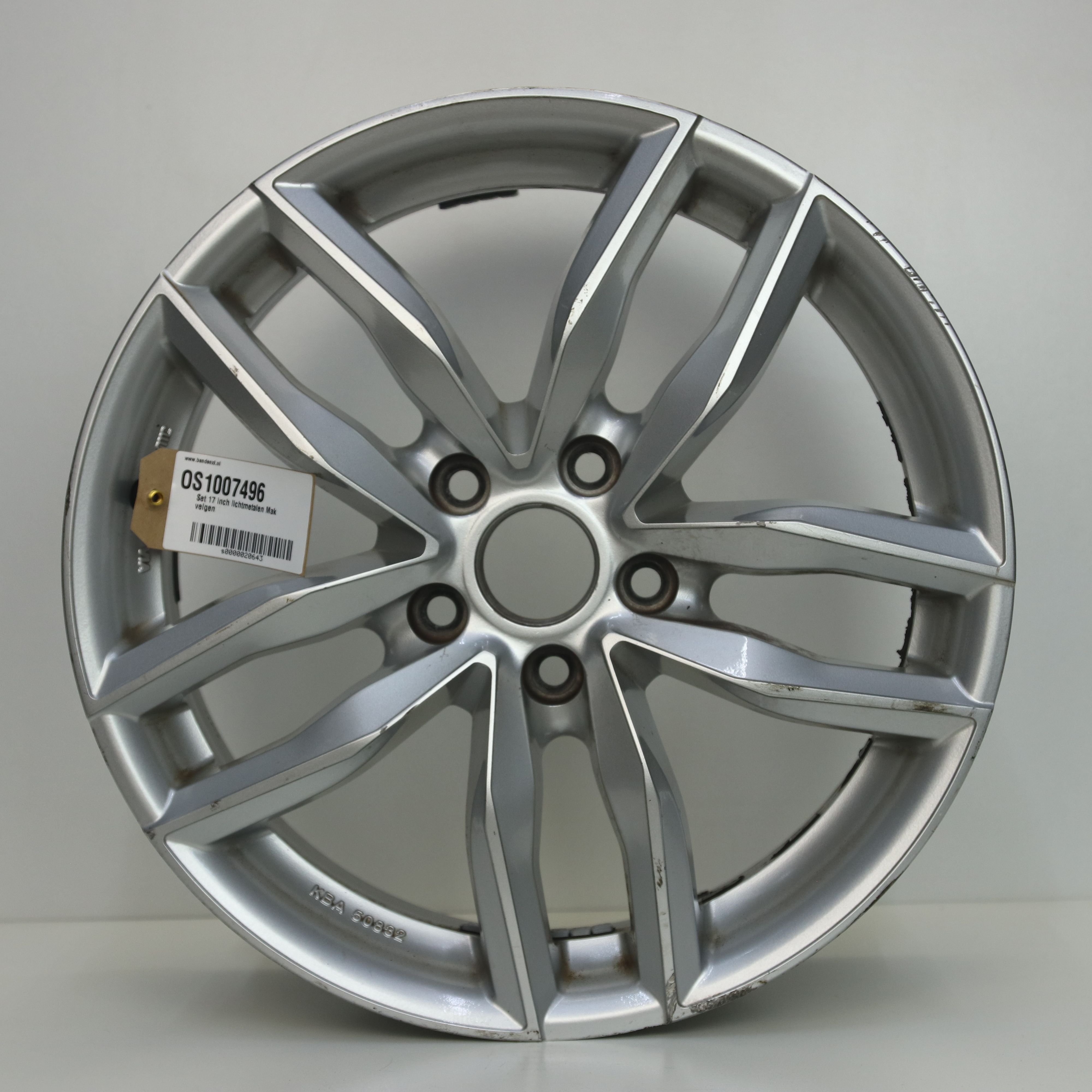 OS1007496 Set 17 inch lichtmetalen Mak velgen 7.50X17 5X112 ET42.0 NB57.10 Zilver
