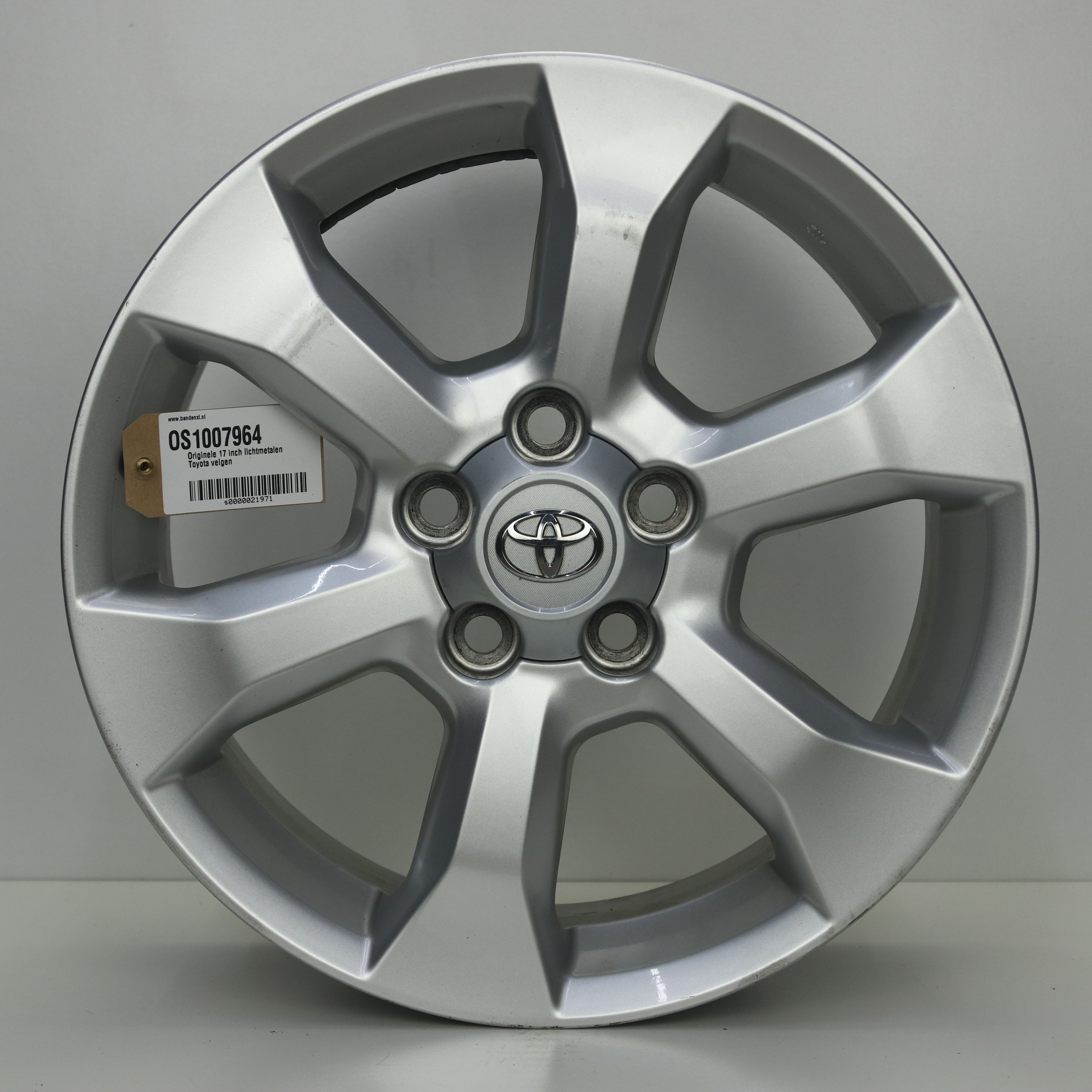 OS1007964 Originele 17 inch lichtmetalen Toyota velgen 6.50X17 5X114.3 ET45.0 NB60.10