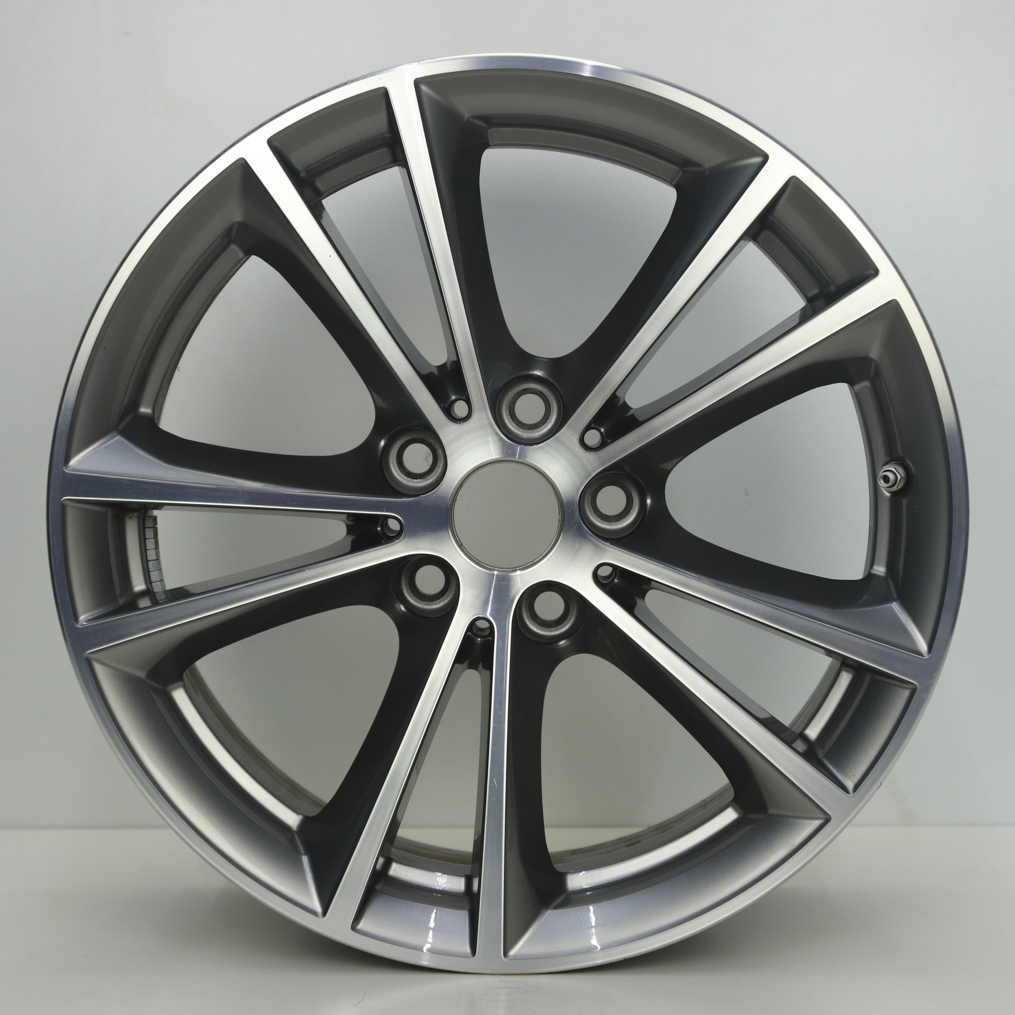 OS1008233 Originele 17 inch lichtmetalen BMW 5-serie styling 631 velgen 7.50X17 5X112 ET27.0 NB66.60 Antraciet Gepolijst