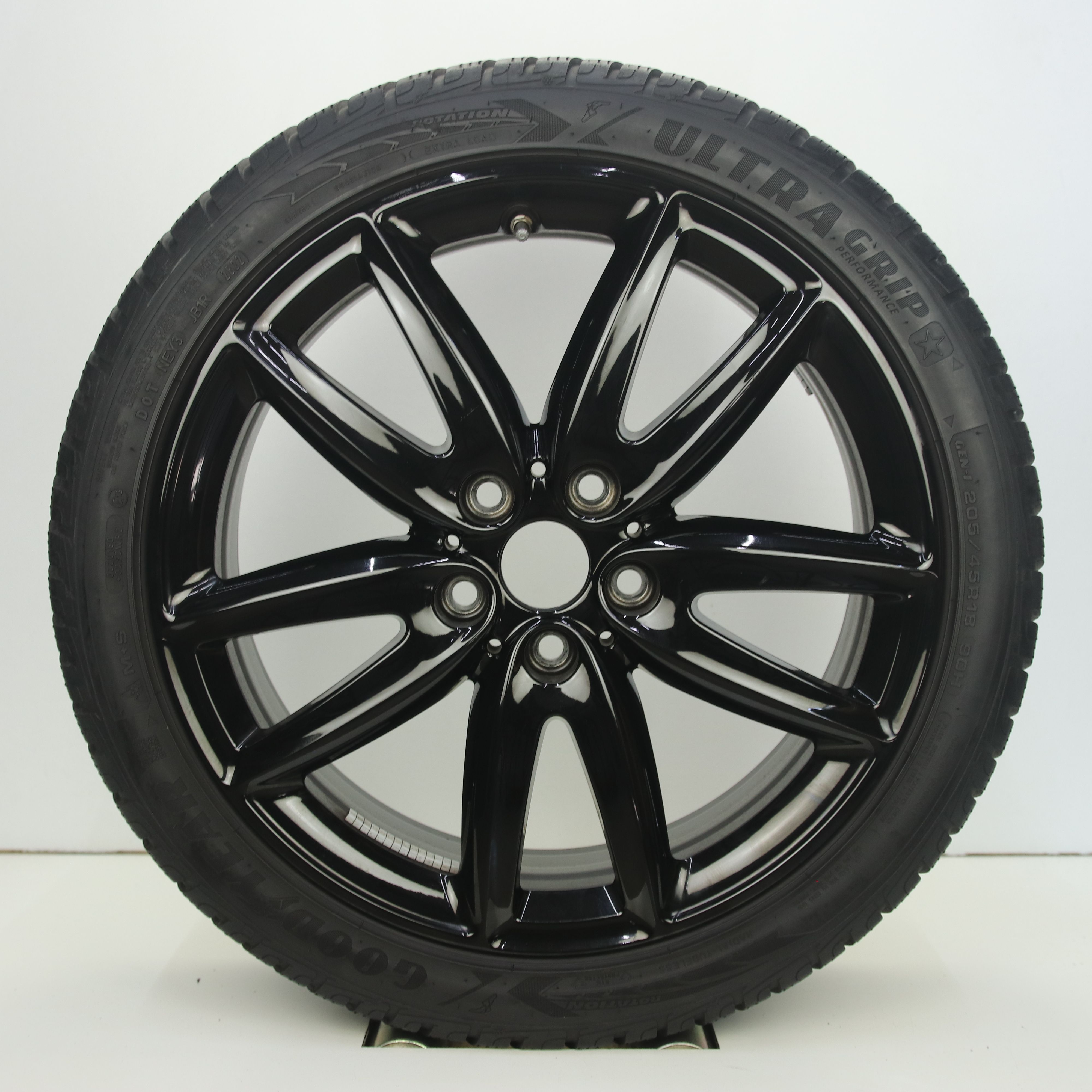 OS1008262 Originele 18 inch lichtmetalen Mini Countryman JWC styling 815 velgen 6.50X18 5X112 ET42.0 NB66.60 Zwart