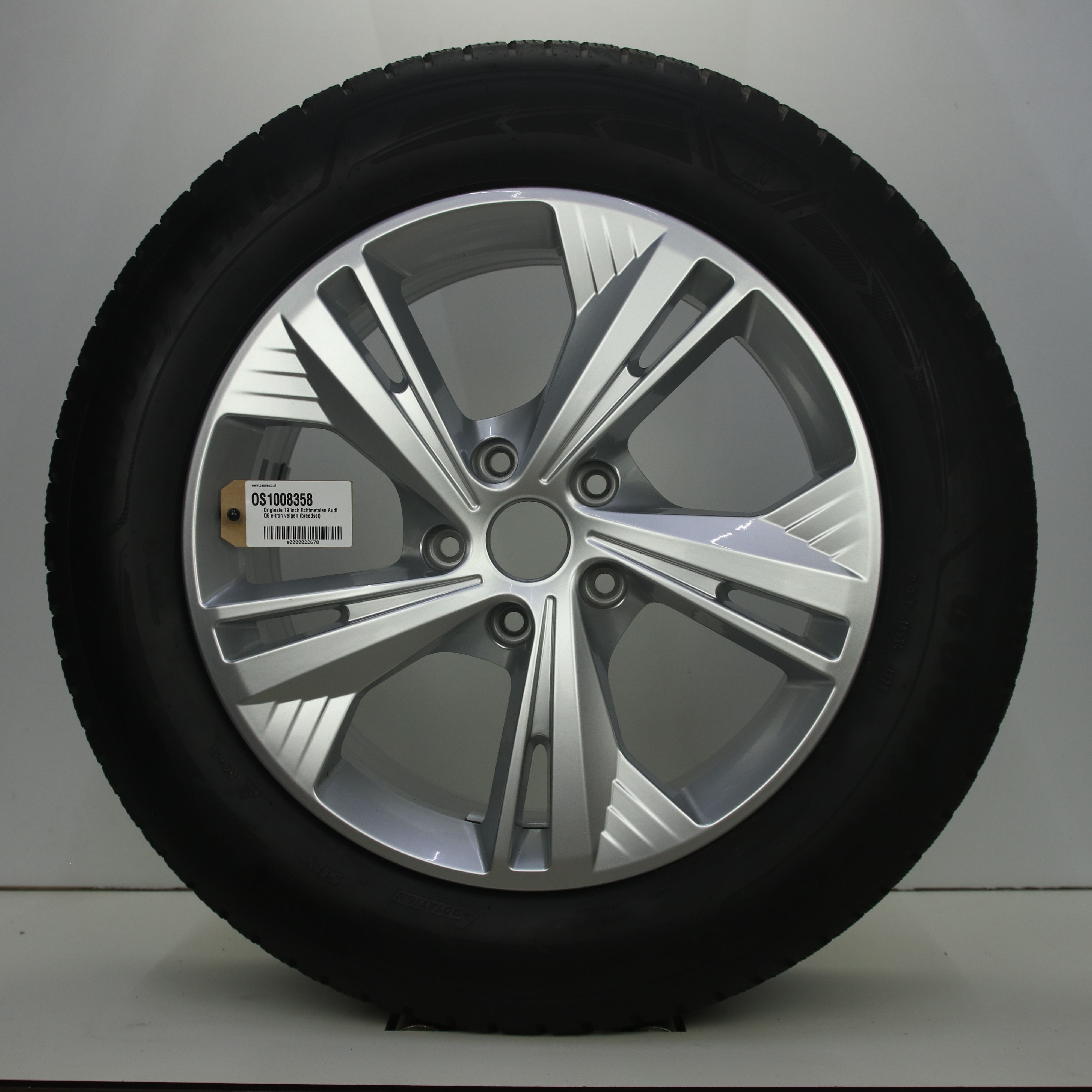OS1008358 Originele 19 inch lichtmetalen Audi Q6 e-tron velgen (breedset) 8.00X19 5X130 ET40.0 NB66.60 Zilver