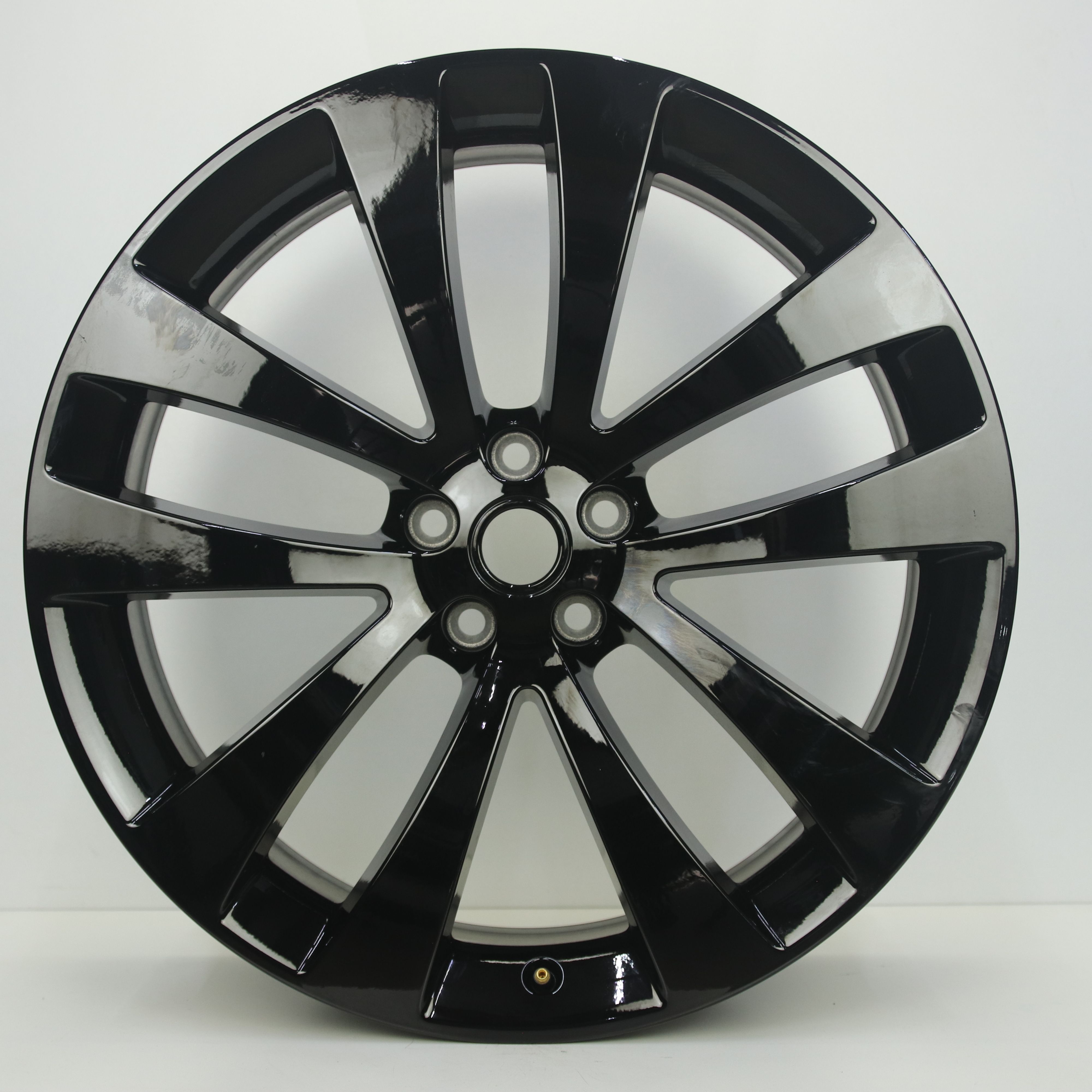 IN1003259 Originele 23 inch lichtmetalen Land Rover Voque Sport velgen 9.50X23 5X120 ET42.5 NB72.60 Zwart