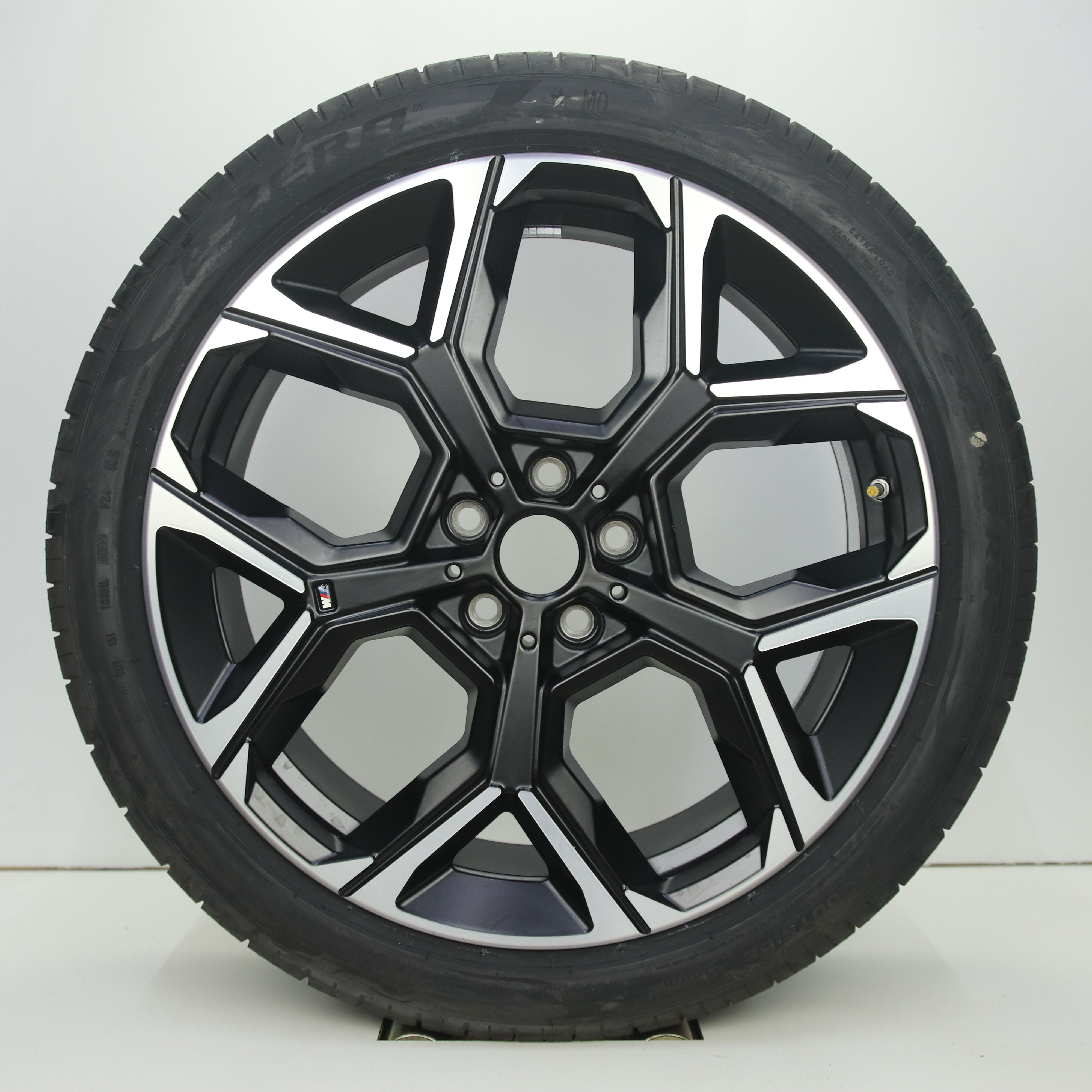 OS1008081 Originele 20 inch lichtmetalen BMW X1 styling 872M velgen 8.00X20 5X112 ET46.0 NB66.60 Mat zwart gepolijst