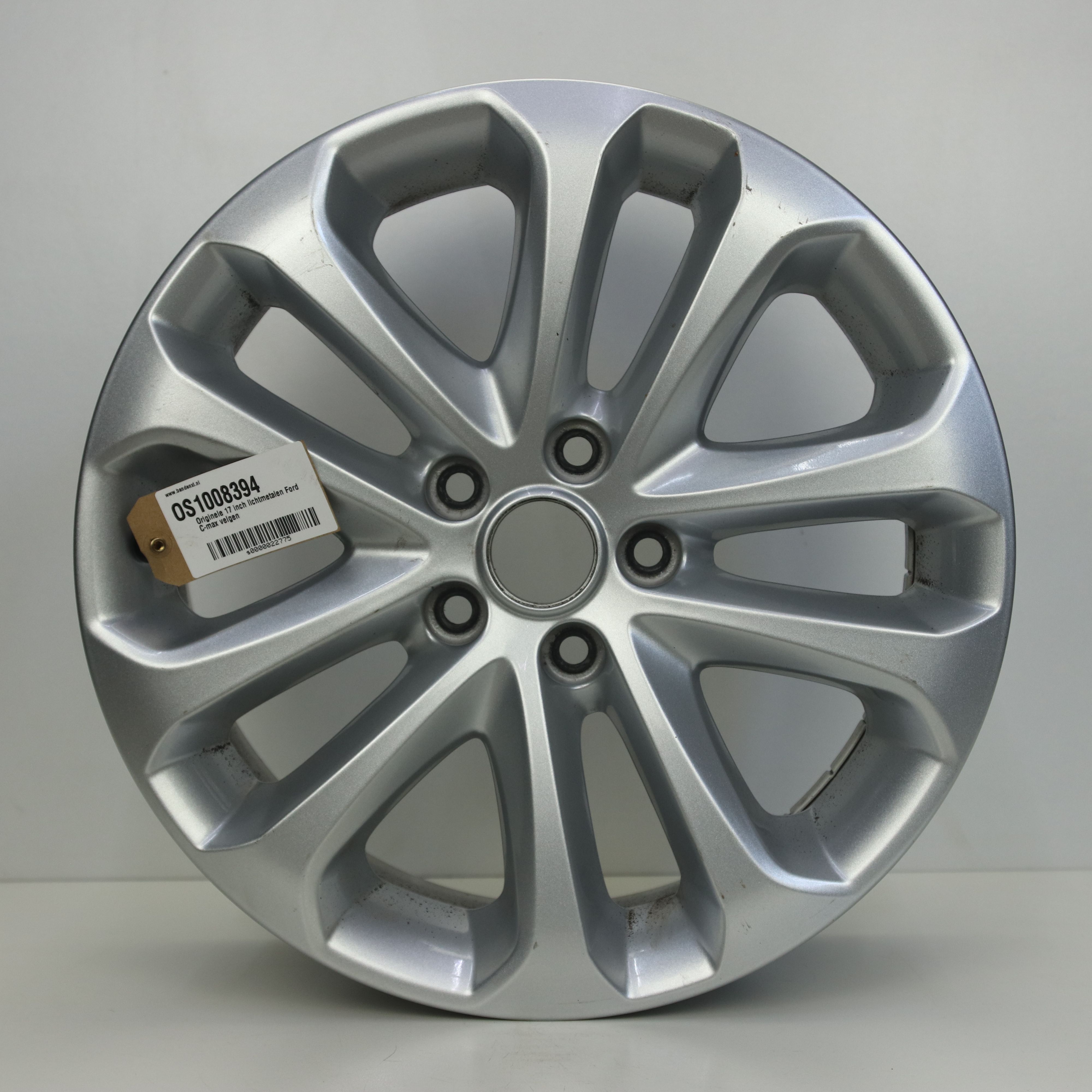 OS1008394 Originele 17 inch lichtmetalen Ford C-max velgen 7.00X17 5X108 ET50.0 NB63.40 Zilver