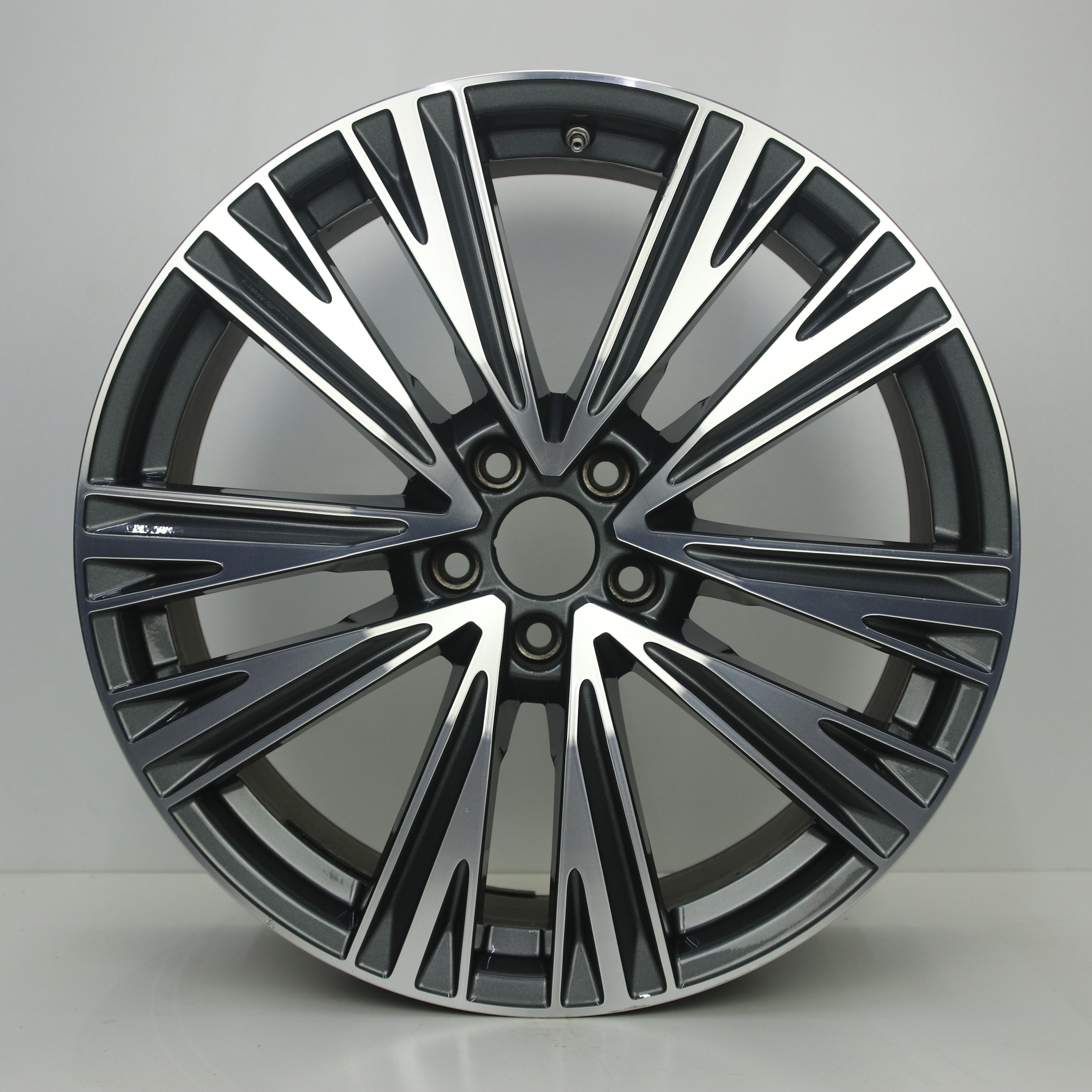 OS1008074 Originele 20 inch lichtmetalen Audi A6 velgen 8.50X20 5X112 ET43.0 NB66.60 Antraciet Gepolijst