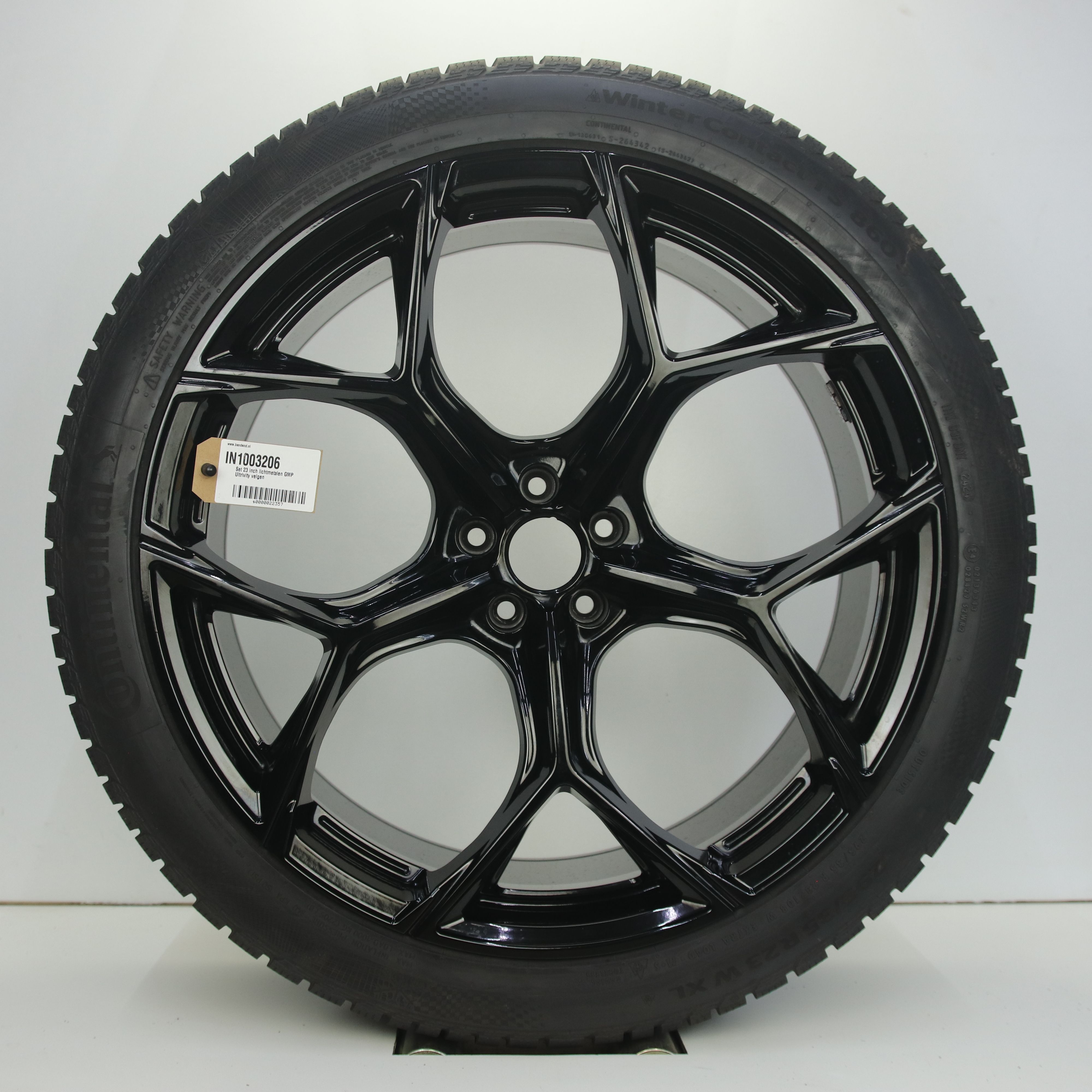 IN1003206 Set 23 inch lichtmetalen GMP Ultrivity velgen 10.00X23 5X112 ET18.0 NB66.50 Zwart
