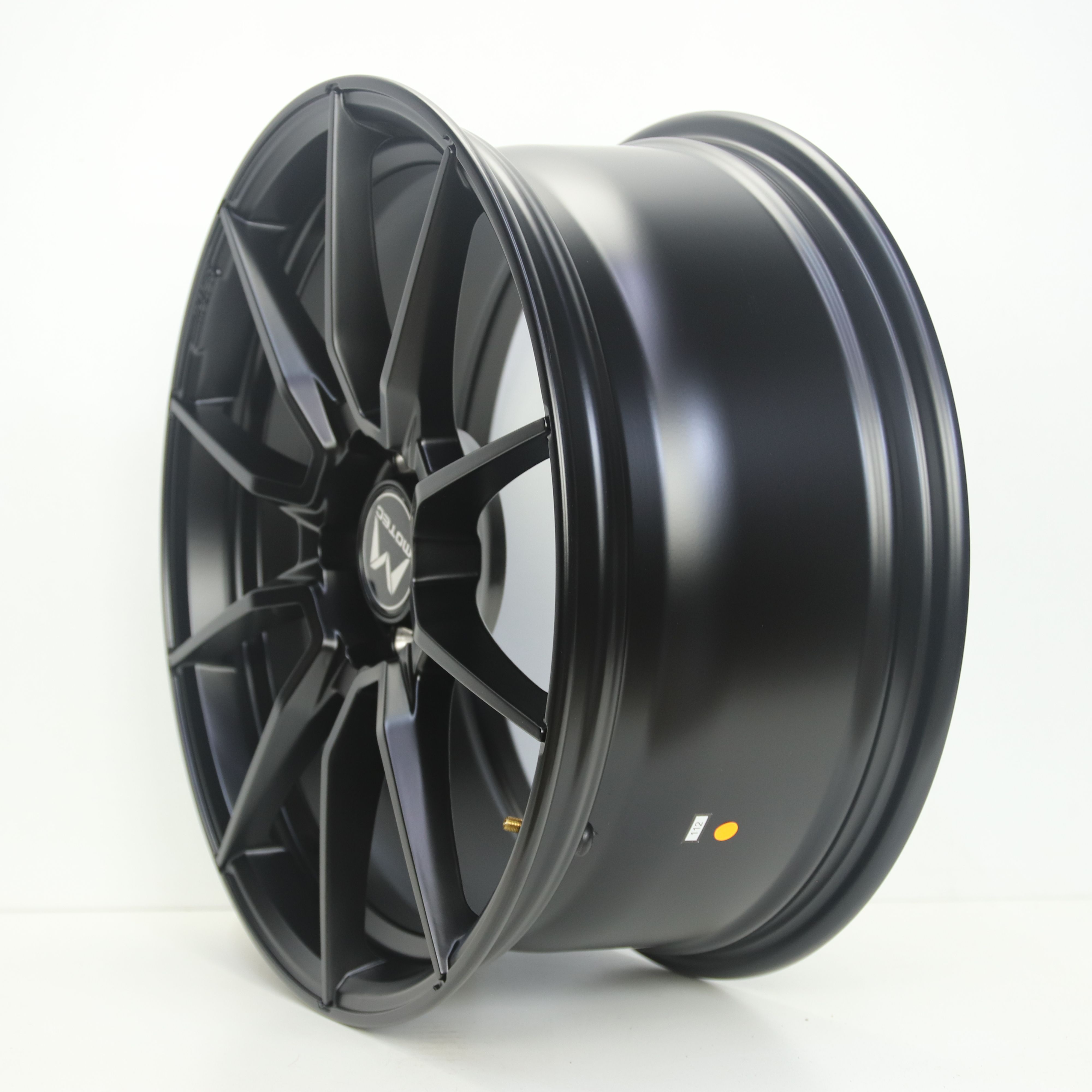 NS1005481 Set 19 inch lichtmetalen Motec MCR2 velgen 8.50X19 5X112 ET43.0 NB66.60 Mat zwart