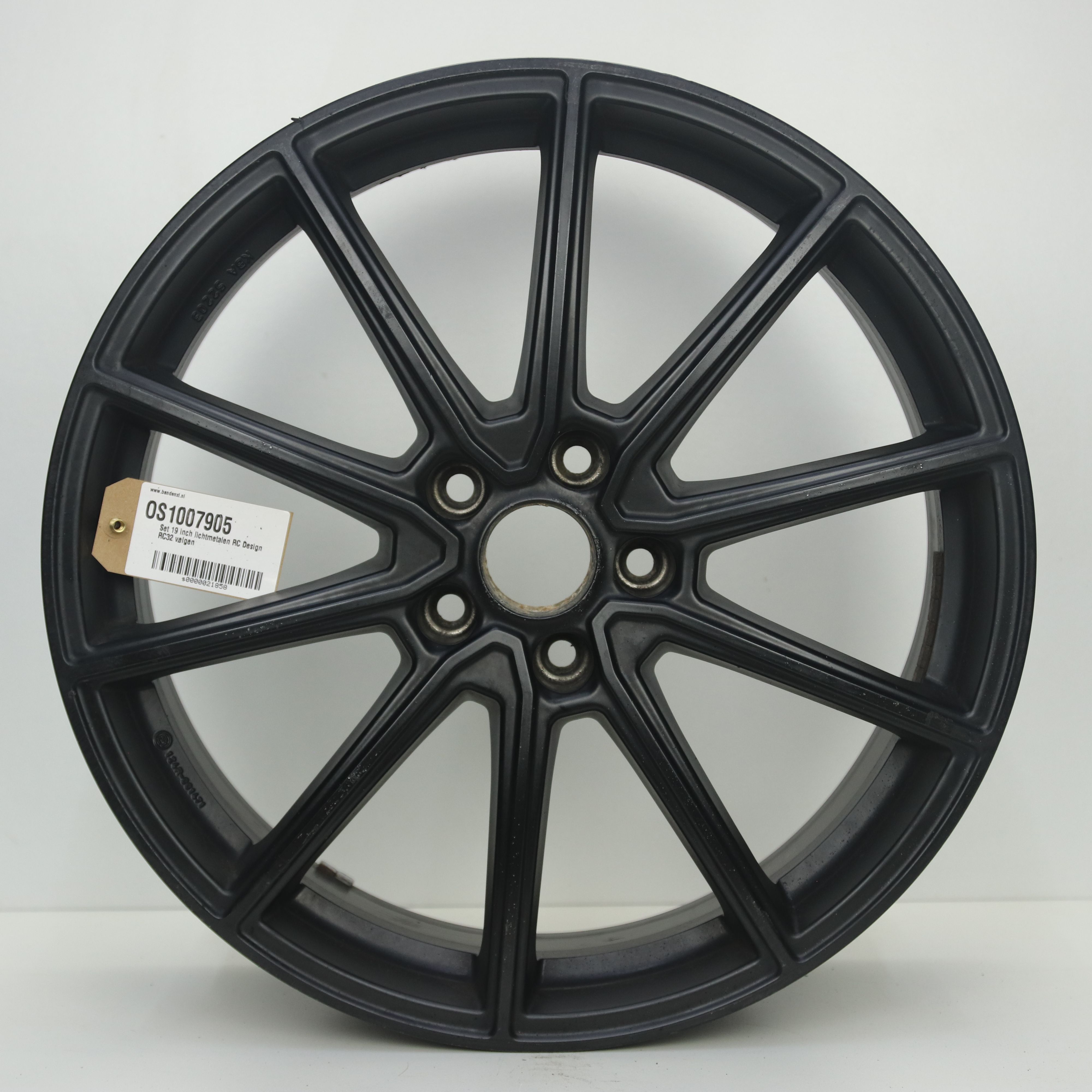 OS1007905 Set 19 inch lichtmetalen RC Design RC32 velgen 8.00X19 5X112 ET20.0 NB57.10 Mat zwart