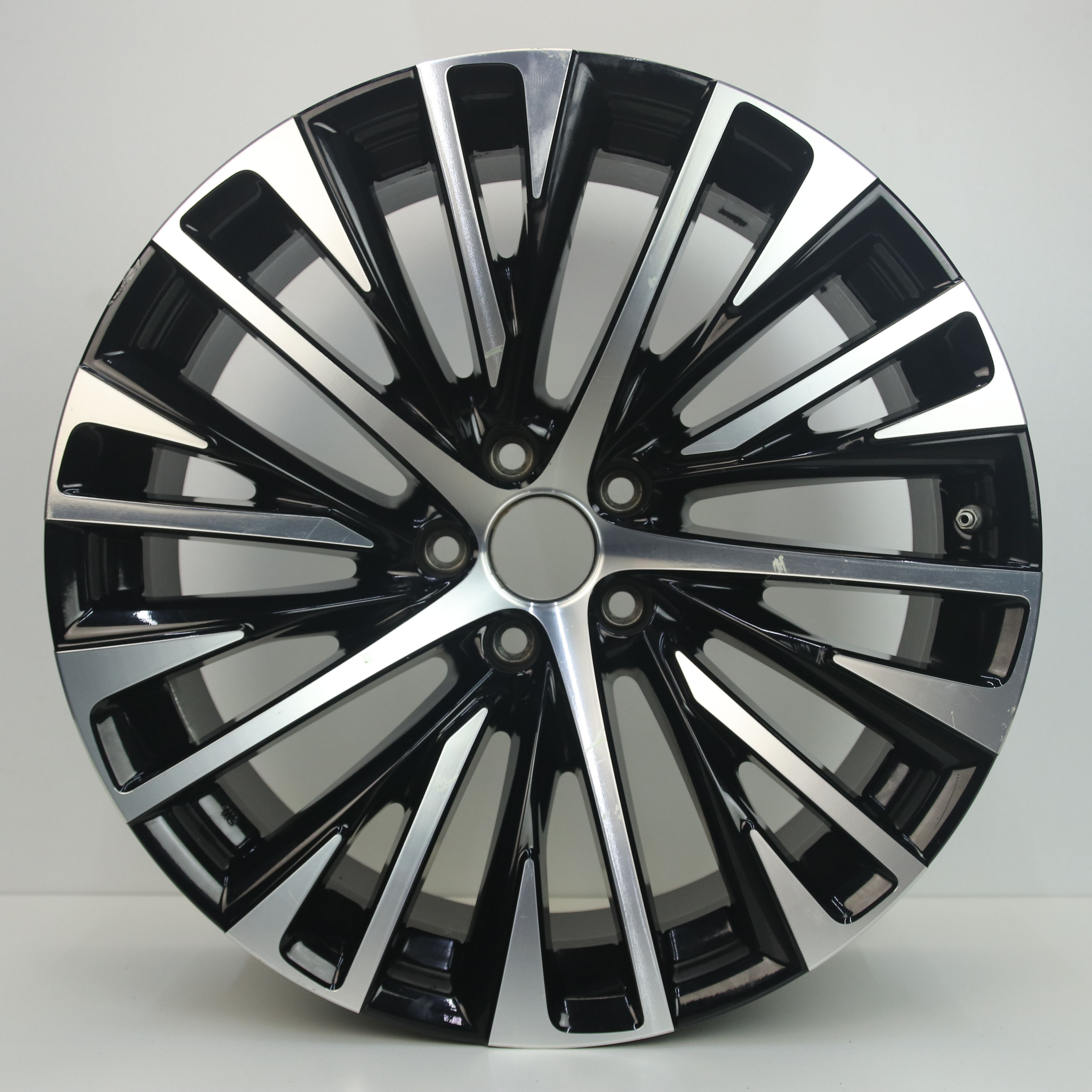 OS1006466 Originele 20 inch lichtmetalen Lexus RZ velgen (Breedset) 8.00X20 5X114.3 ET35.0 NB60.10 Zwart gepolijst