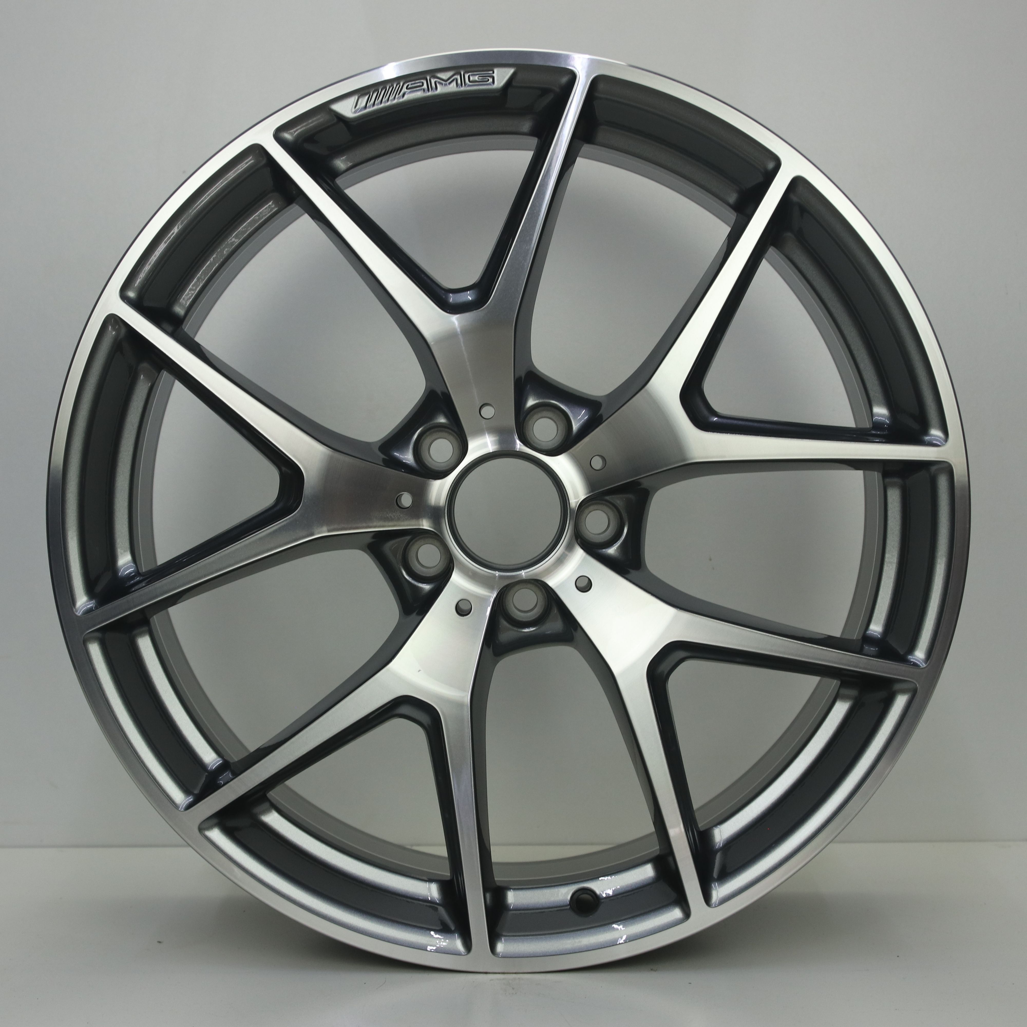 OS1008554 Originele 20 inch lichtmetalen Mercedes-Benz GLC-klasse 43 AMG coupe velgen (breedset) 8.50X20 5X112 ET40.0 NB66.60 Antraciet gepolijst