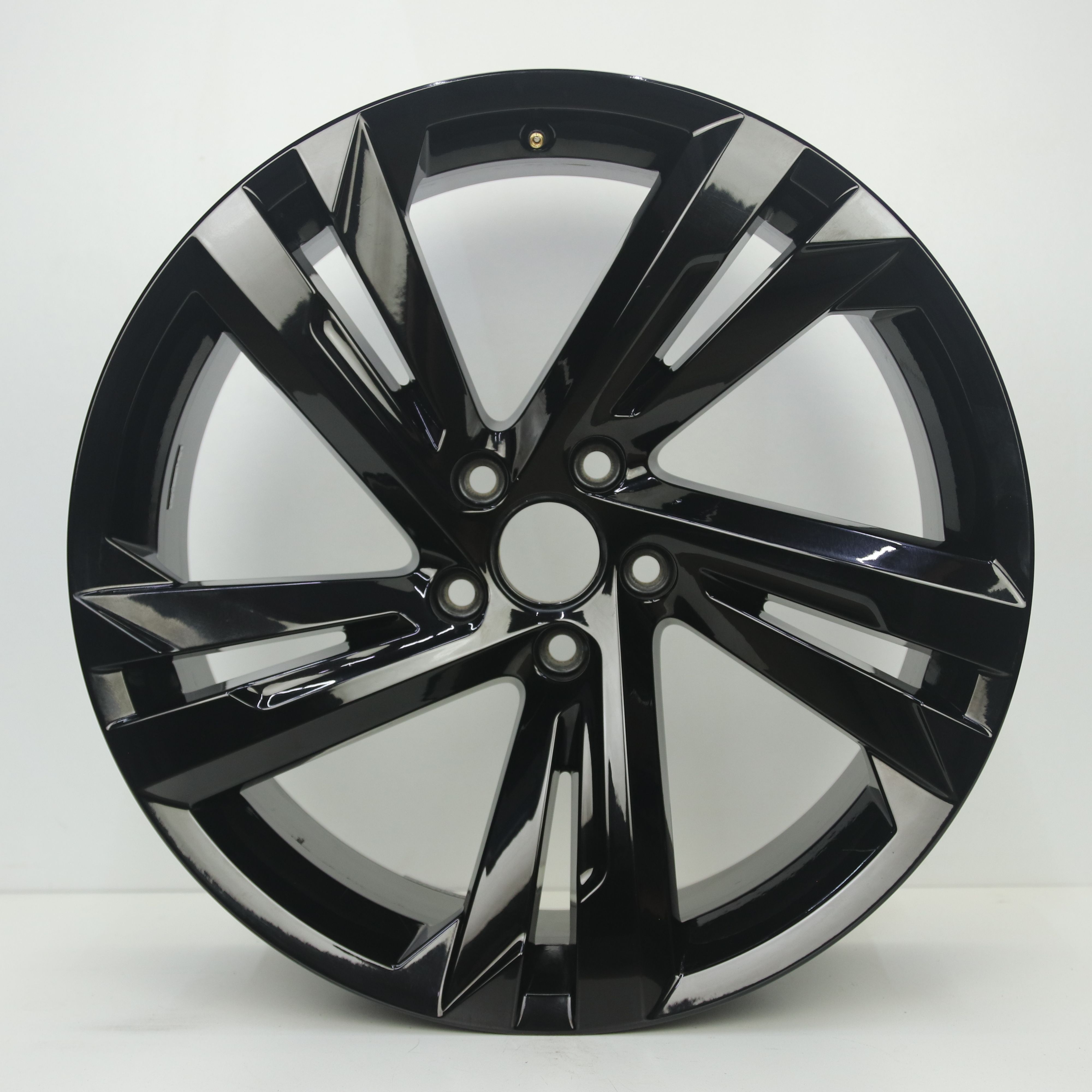 OS1008498 Originele 19 inch lichtmetalen Volkswagen Tiguan r-line (Valencia) velgen 8.50X19 5X112 ET38.0 NB57.10 Zwart