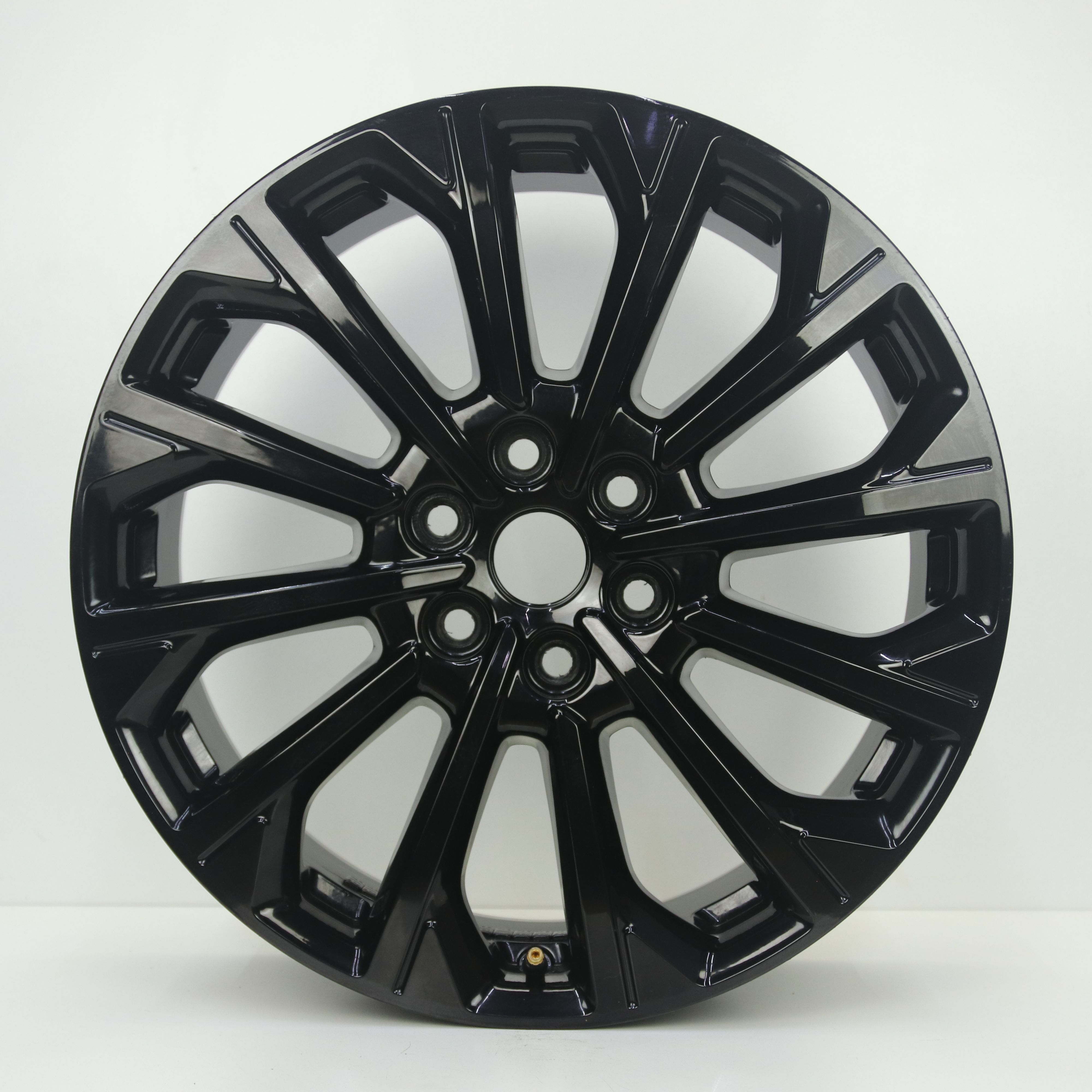 OS1008546 Originele 19 inch lichtmetalen Ford Transit Custom velgen 7.50X19 6X120 ET52.5 NB74.50 Zwart