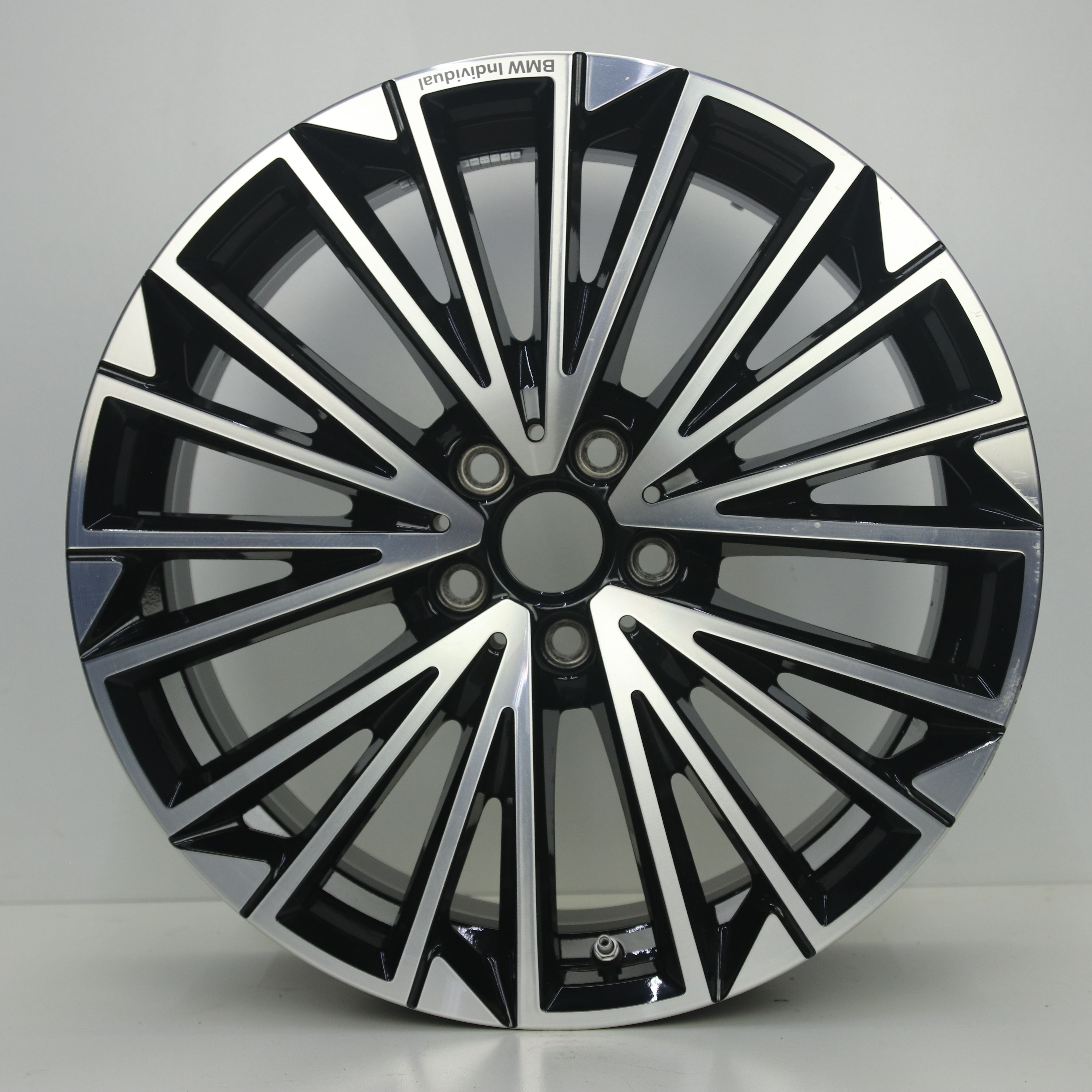 OS1008549 Originele 19 inch lichtmetalen BMW 2-Serie Tourer styling 839i velgen 8.00X19 5X112 ET46.0 NB66.60 Zwart Gepolijst