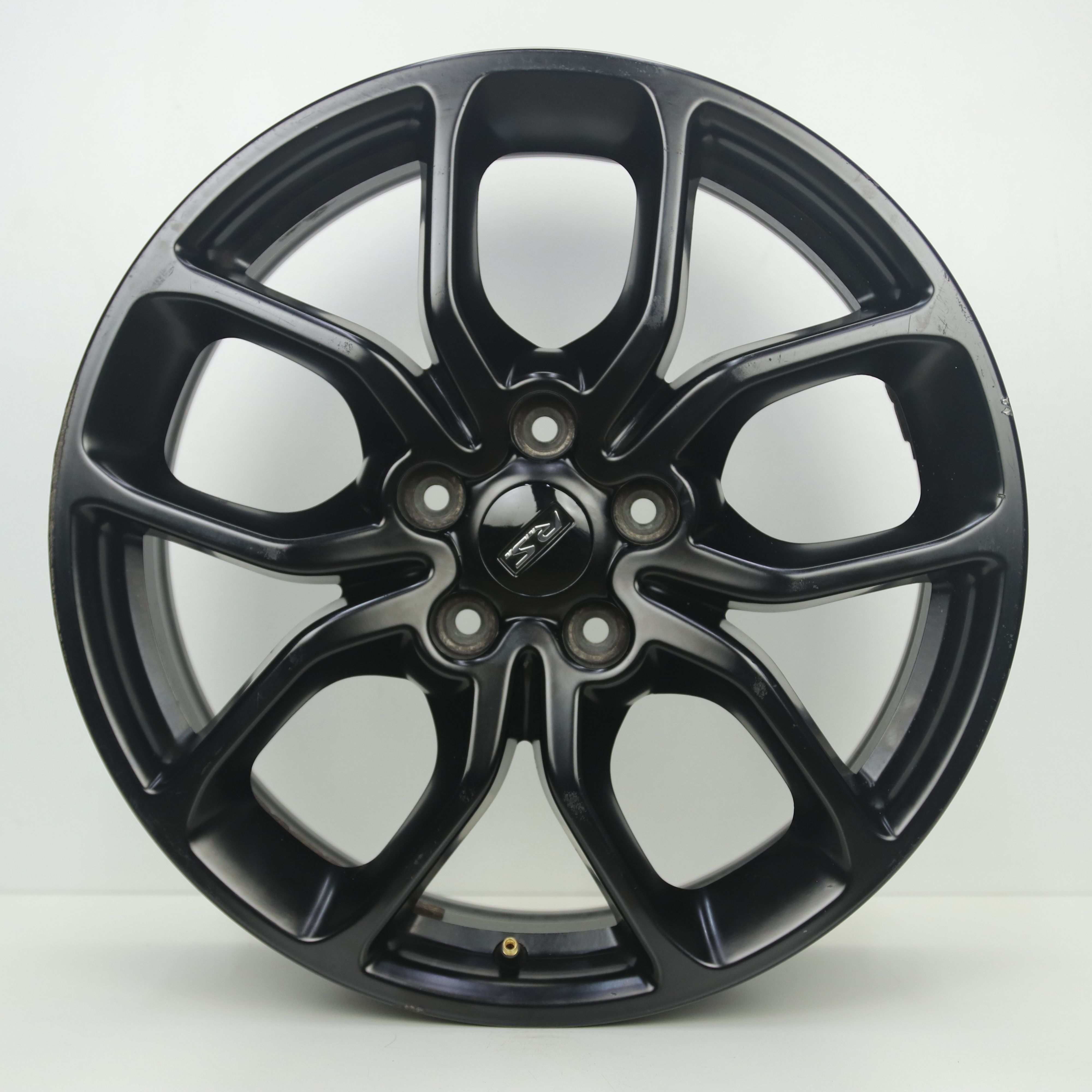 IN1003122 Originele 18 inch lichtmetalen Renault Megane RS velgen 8.25X18 5X114.3 ET65.0 NB66.10 Mat zwart
