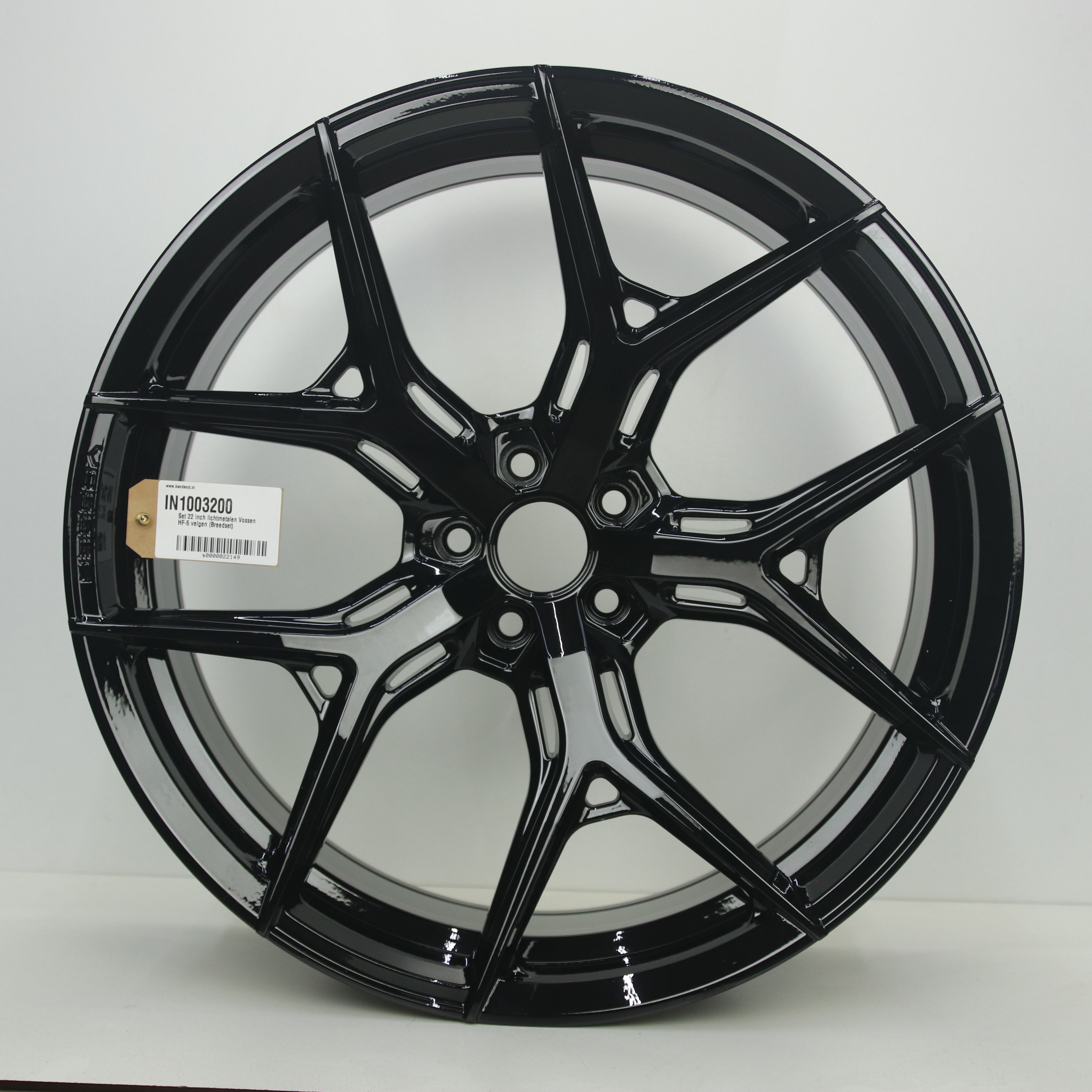 IN1003200 Set 22 inch lichtmetalen Vossen HF-5 velgen (Breedset) 9.50X22 5X112 ET30.0 NB66.60 Zwart