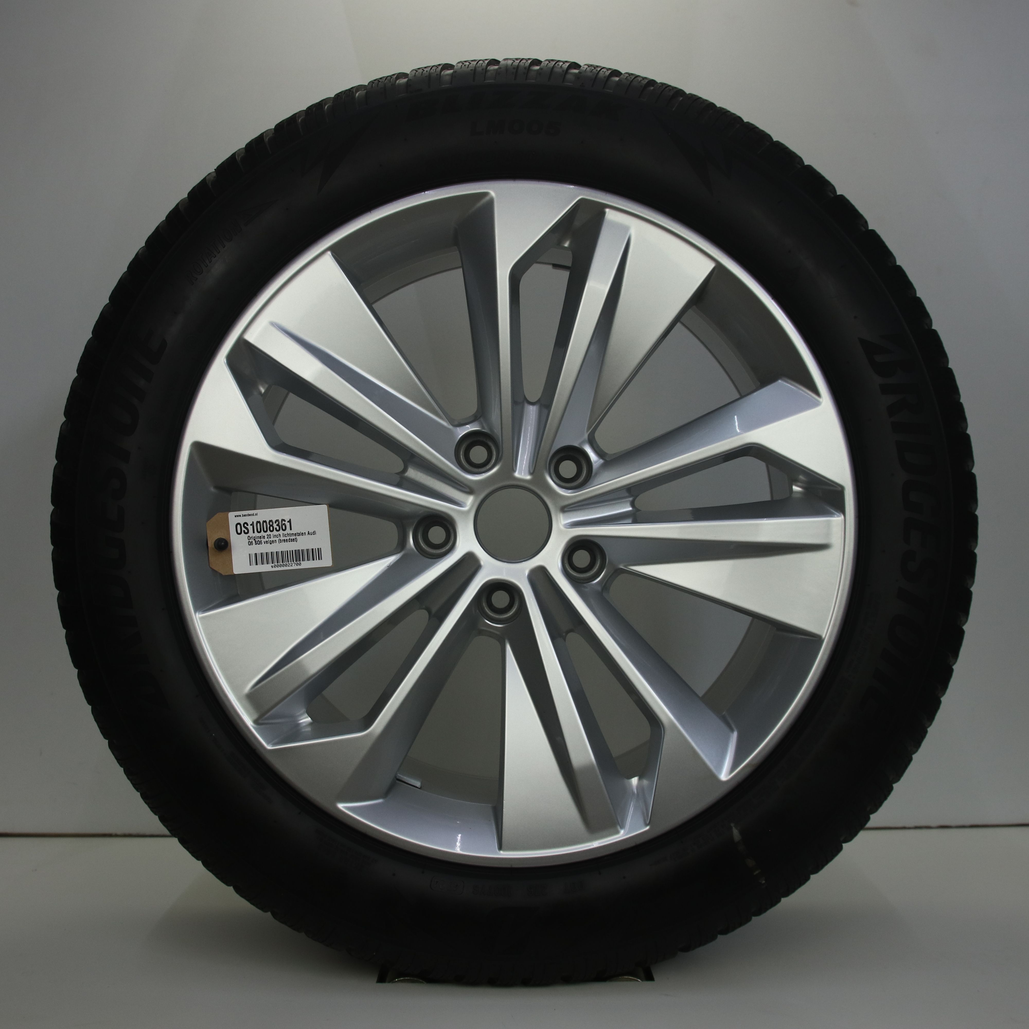 OS1008361 Originele 20 inch lichtmetalen Audi Q6 SQ6 velgen (breedset) 8.50X20 5X130 ET35.0 NB66.60 Zilver