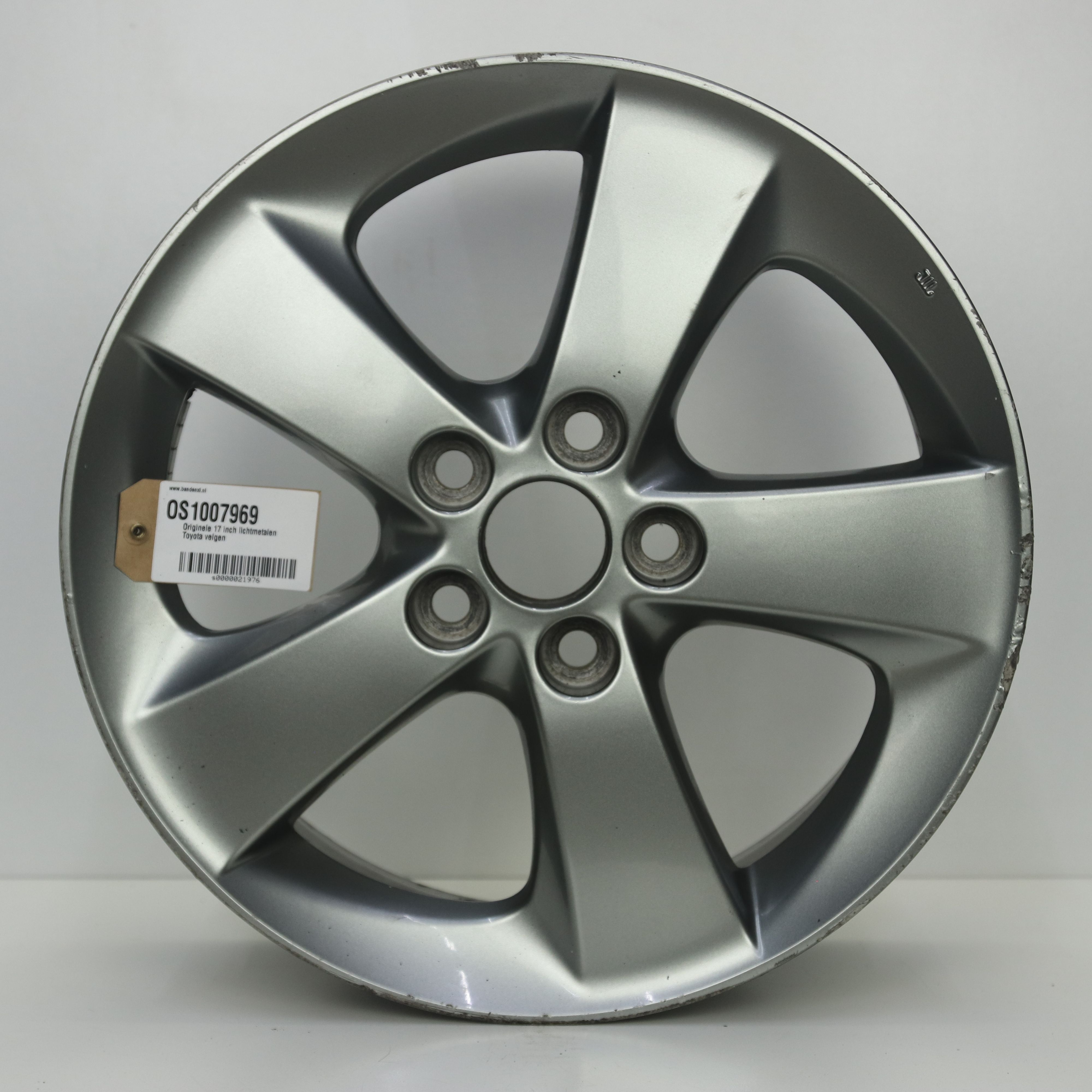 OS1007969 Originele 17 inch lichtmetalen Toyota velgen 7.00X17 5X114.3 ET50.0 NB60.10 Antraciet