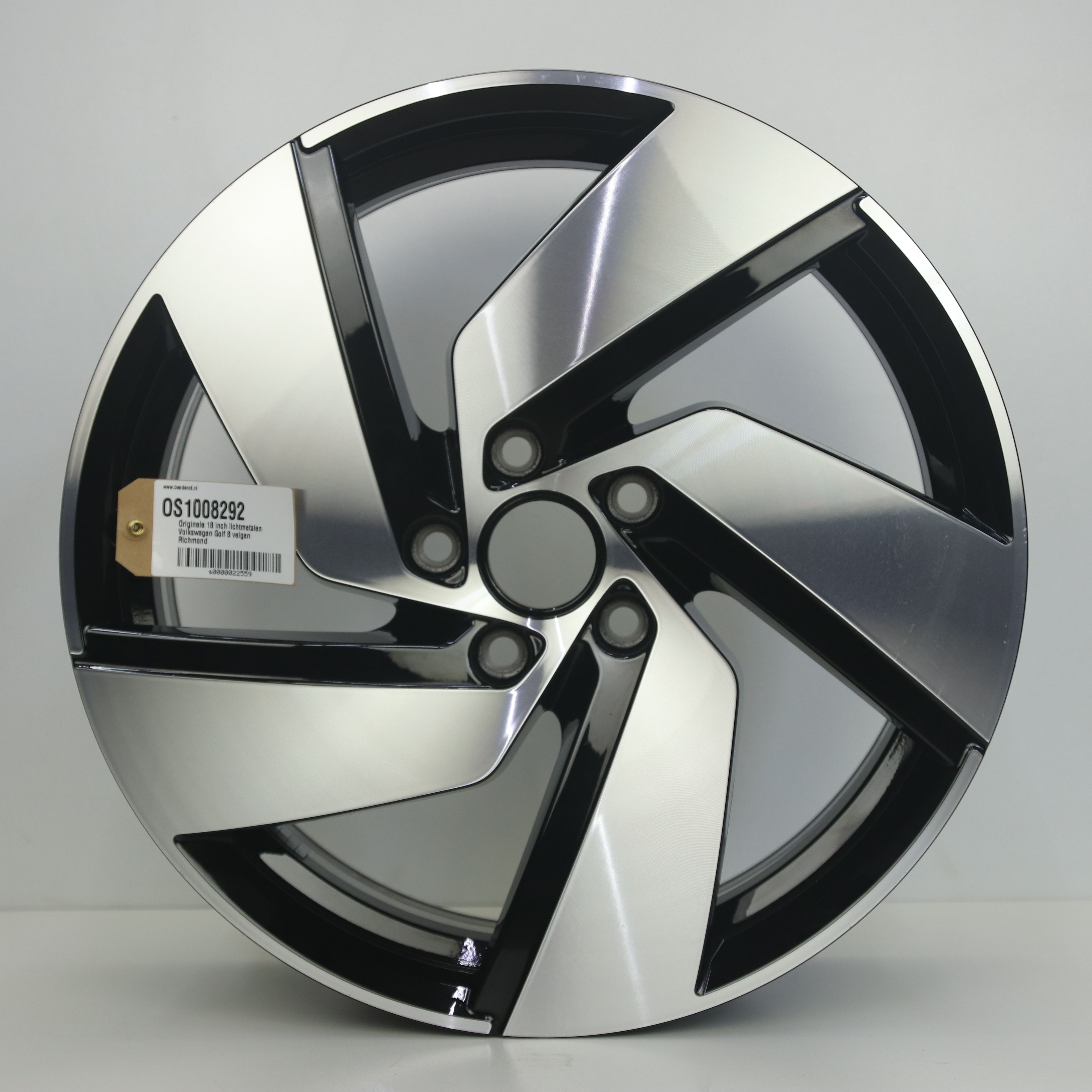 OS1008292 Originele 18 inch lichtmetalen Volkswagen Golf 8 velgen Richmond 7.50X18 5X112 ET51.0 NB57.10 Zwart gepolijst