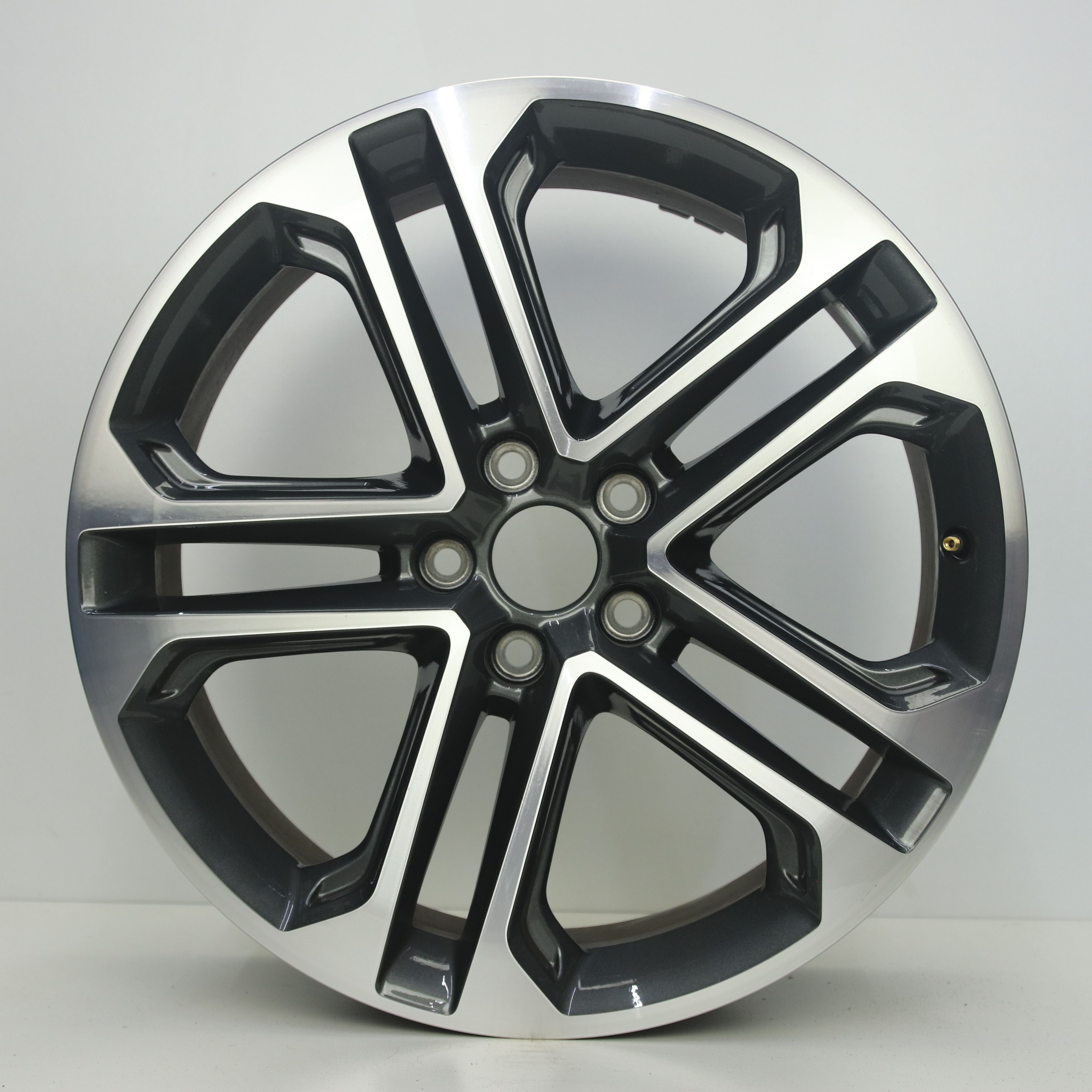 IN1003224 Originele 19 inch lichtmetalen Audi Q5 velgen 8.00X19 5X112 ET39.0 NB66.60 Antraciet Gepolijst