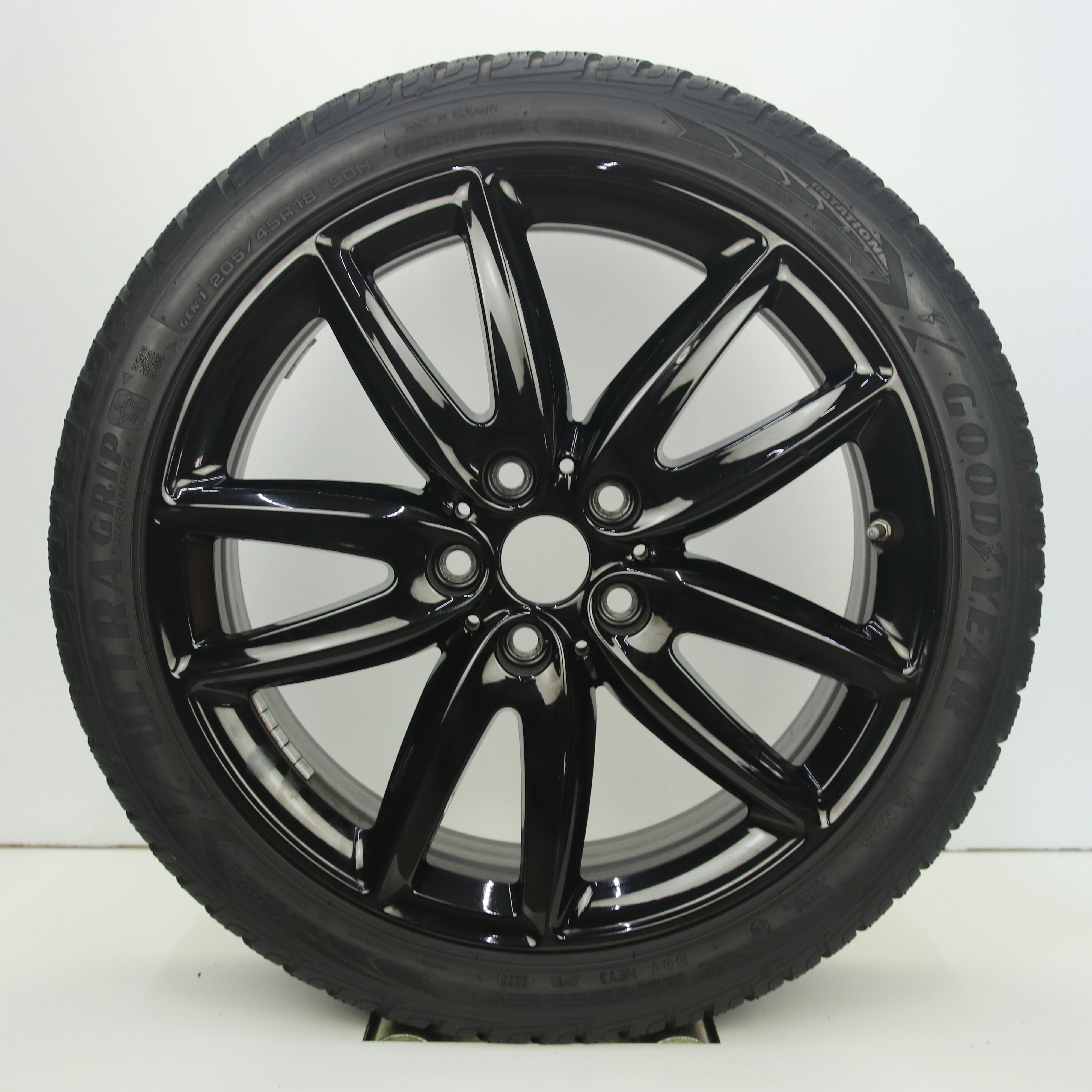OS1008262 Originele 18 inch lichtmetalen Mini Countryman JWC styling 815 velgen 6.50X18 5X112 ET42.0 NB66.60 Zwart