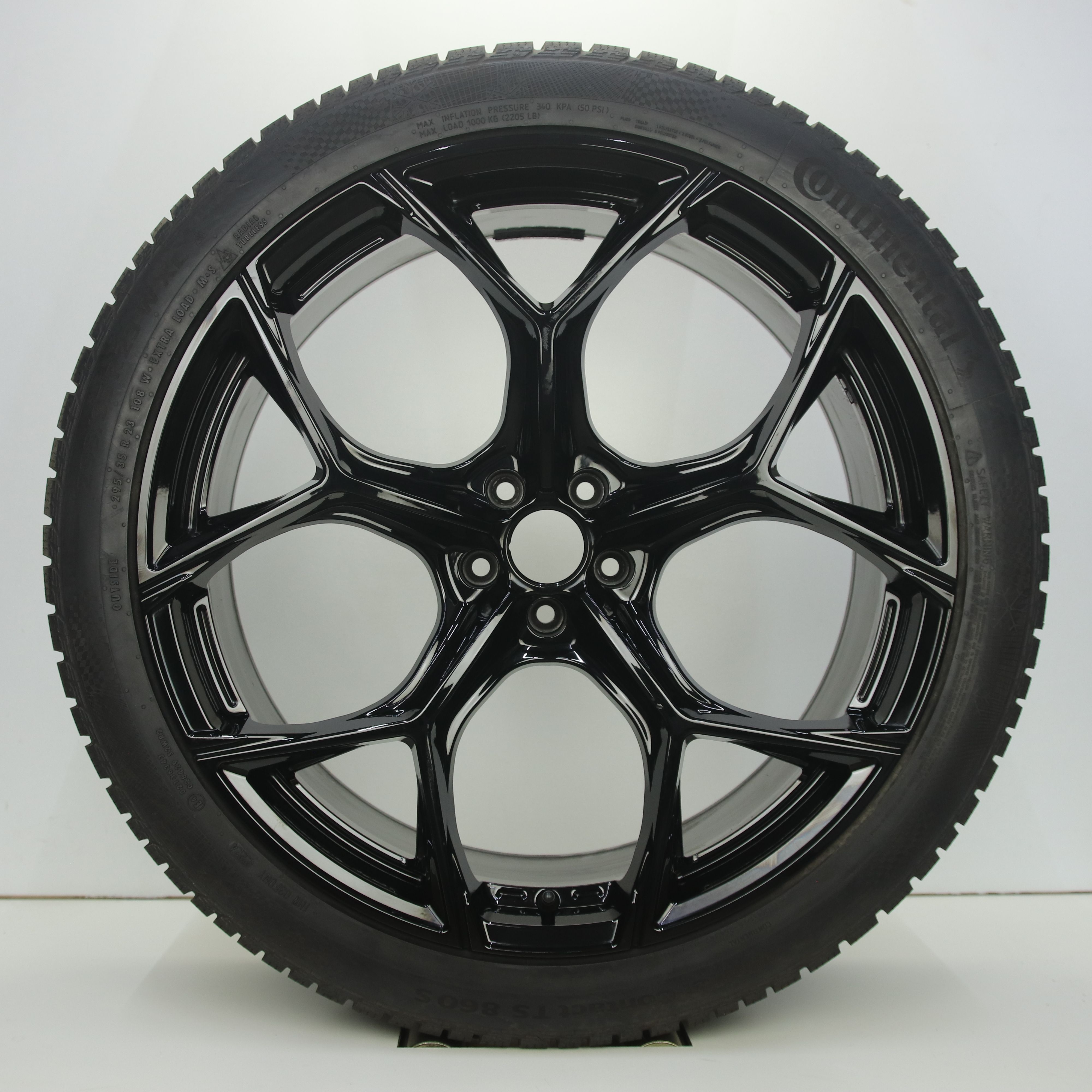 IN1003206 Set 23 inch lichtmetalen GMP Ultrivity velgen 10.00X23 5X112 ET18.0 NB66.50 Zwart