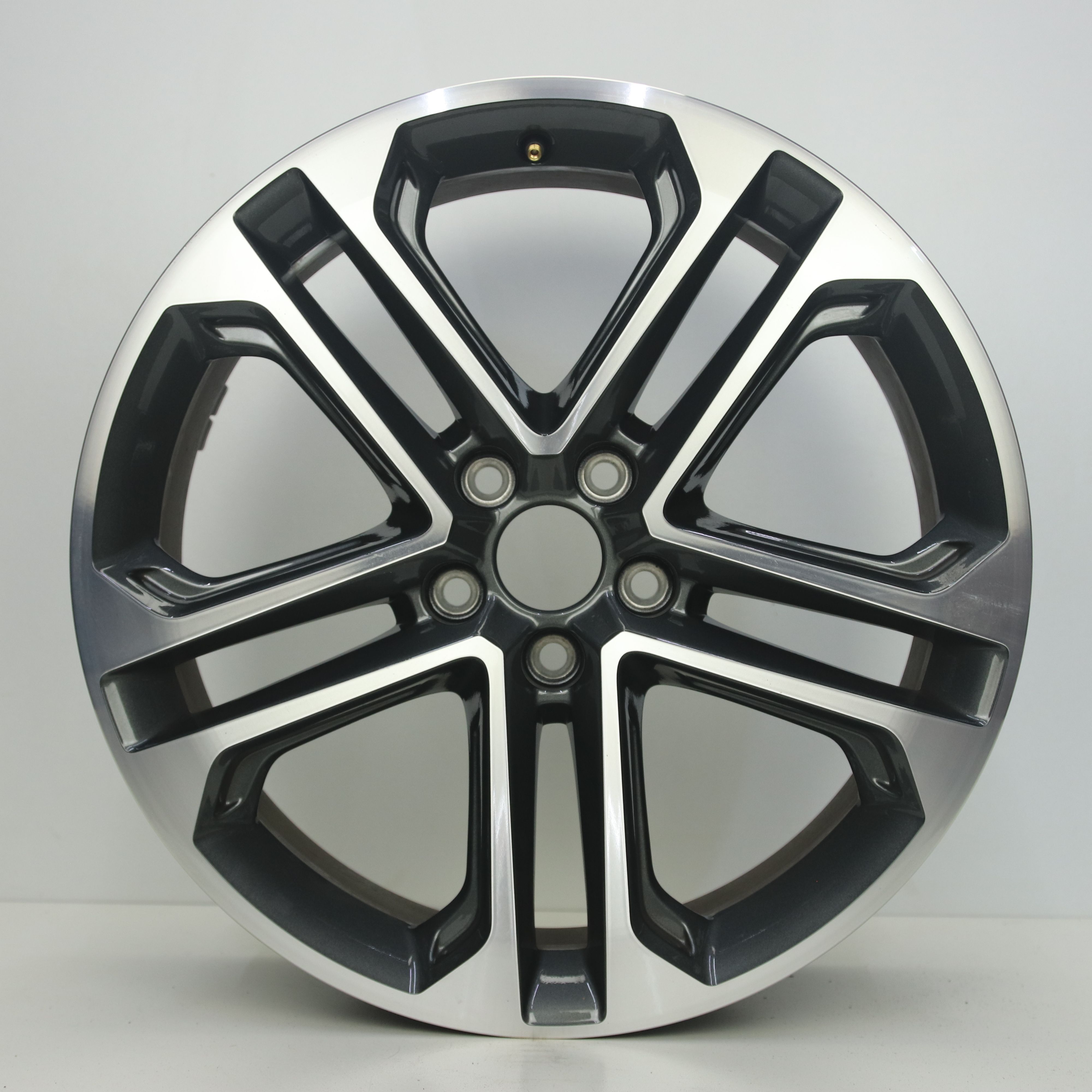 IN1003224 Originele 19 inch lichtmetalen Audi Q5 velgen 8.00X19 5X112 ET39.0 NB66.60 Antraciet Gepolijst