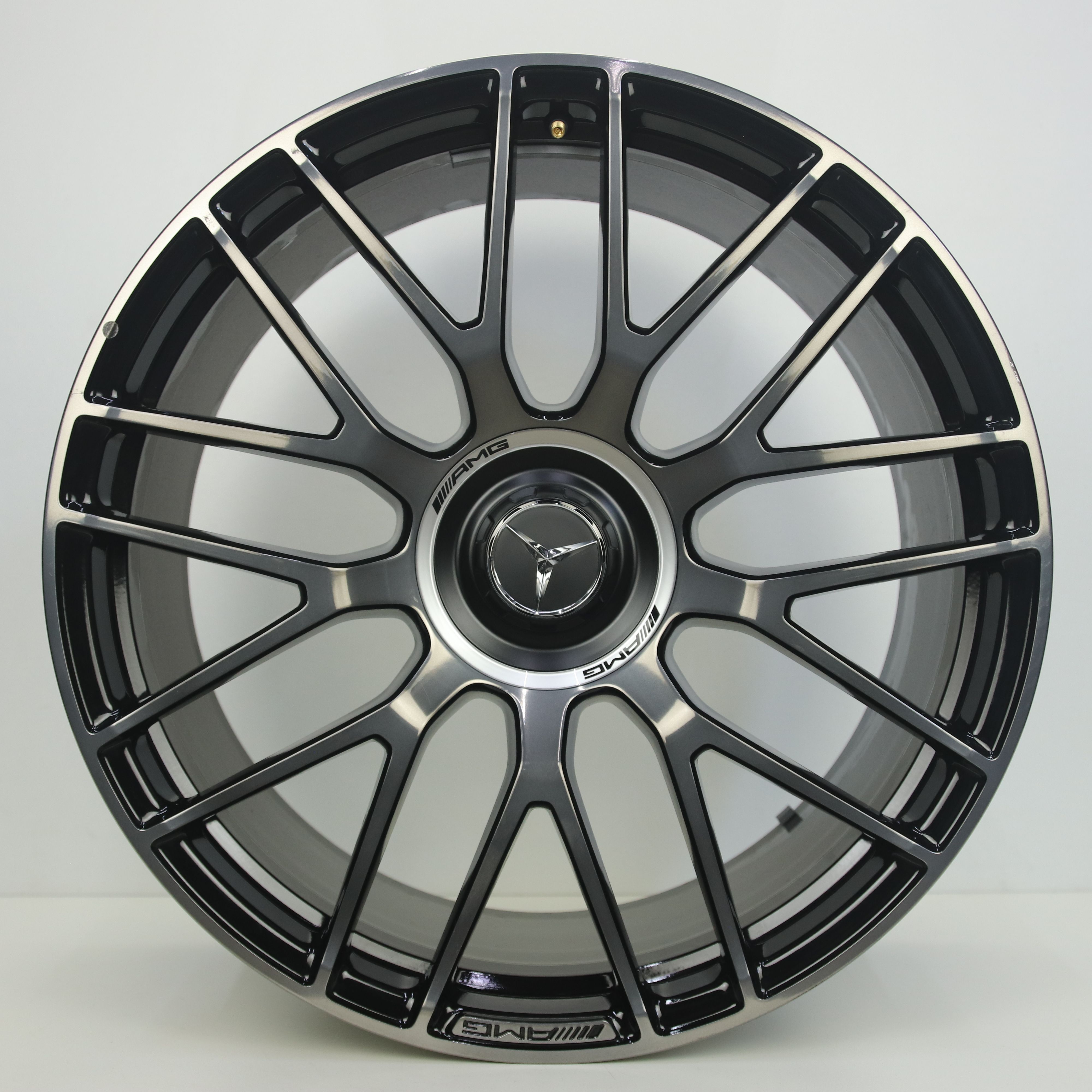 OS1007998 Originele 19/20 inch lichtmetalen Mercedes-Benz GTS AMG velgen (Breedset) 9.00X19 5X112 ET61.0 NB66.60 Zwart gepolijst