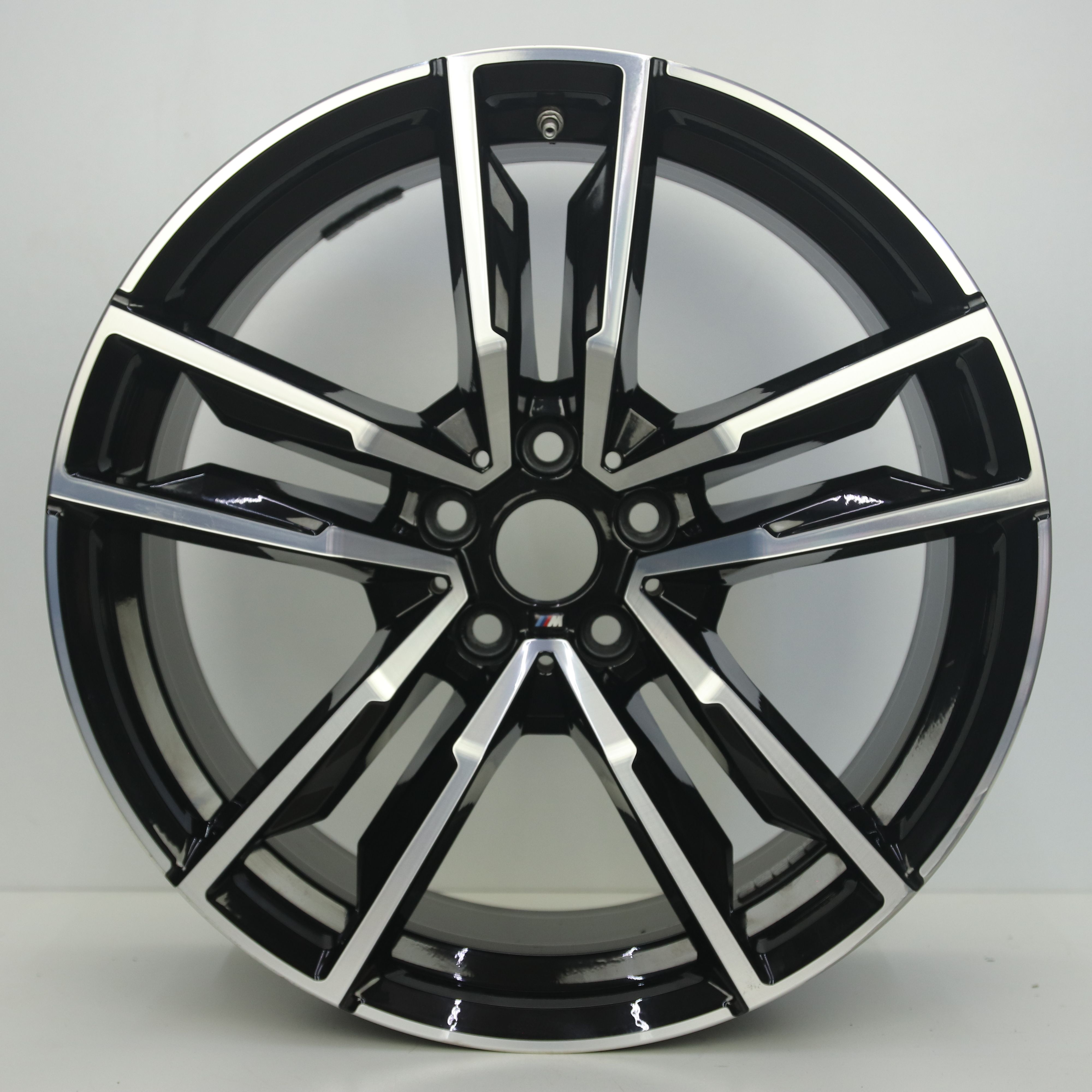 IN1003245 Originele 19 inch lichtmetalen BMW Z4 styling 799M velgen 9.00X19 5X112 ET32.0 NB66.60 Zwart gepolijst