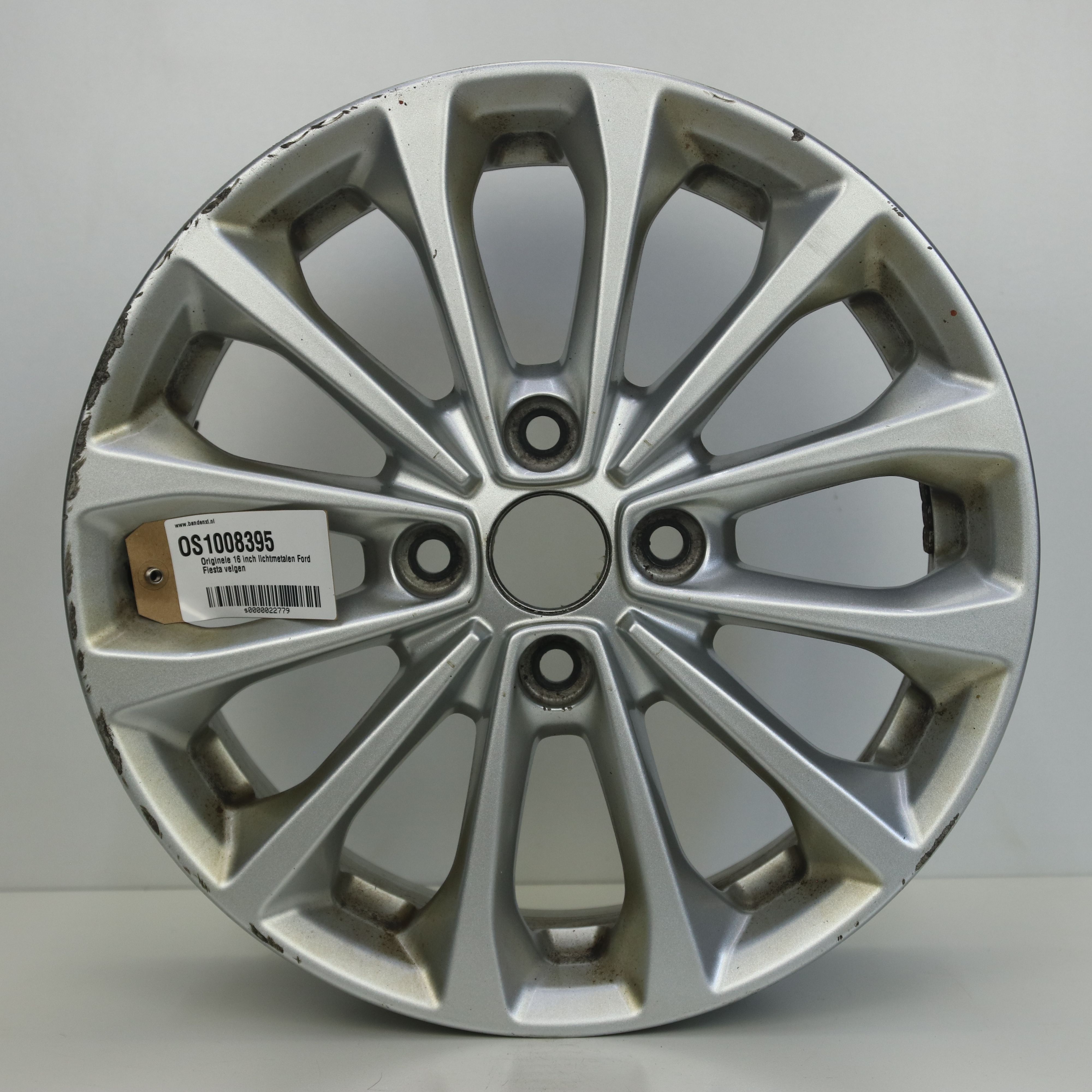 OS1008395 Originele 16 inch lichtmetalen Ford Fiesta velgen 6.50X16 4X108 ET47.5 NB63.40 Zilver