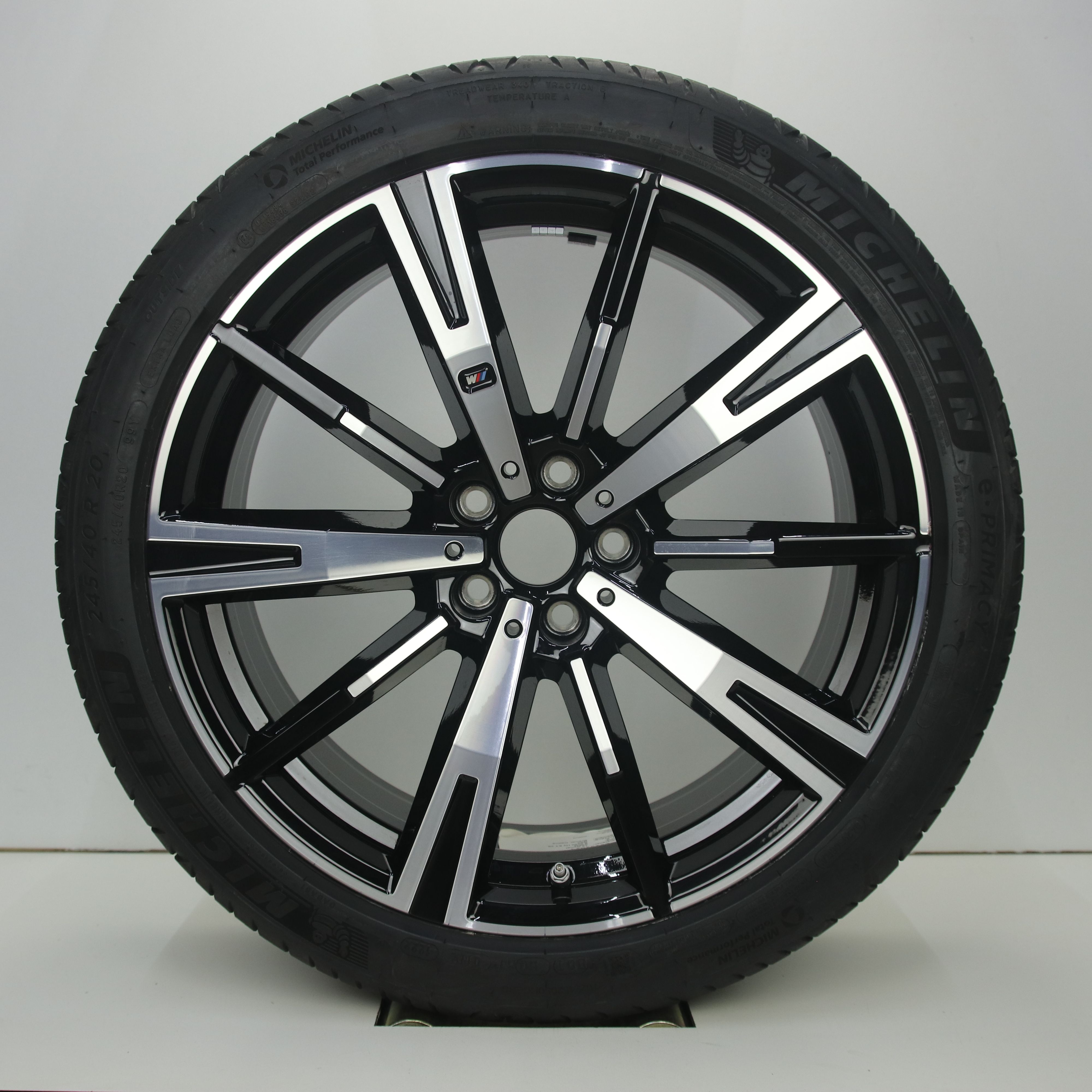 OS1008096 Originele 20 inch lichtmetalen BMW 5-serie styling 938M velgen (Breedset) 8.50X20 5X112 ET28.0 NB66.60 Zwart gepolijst