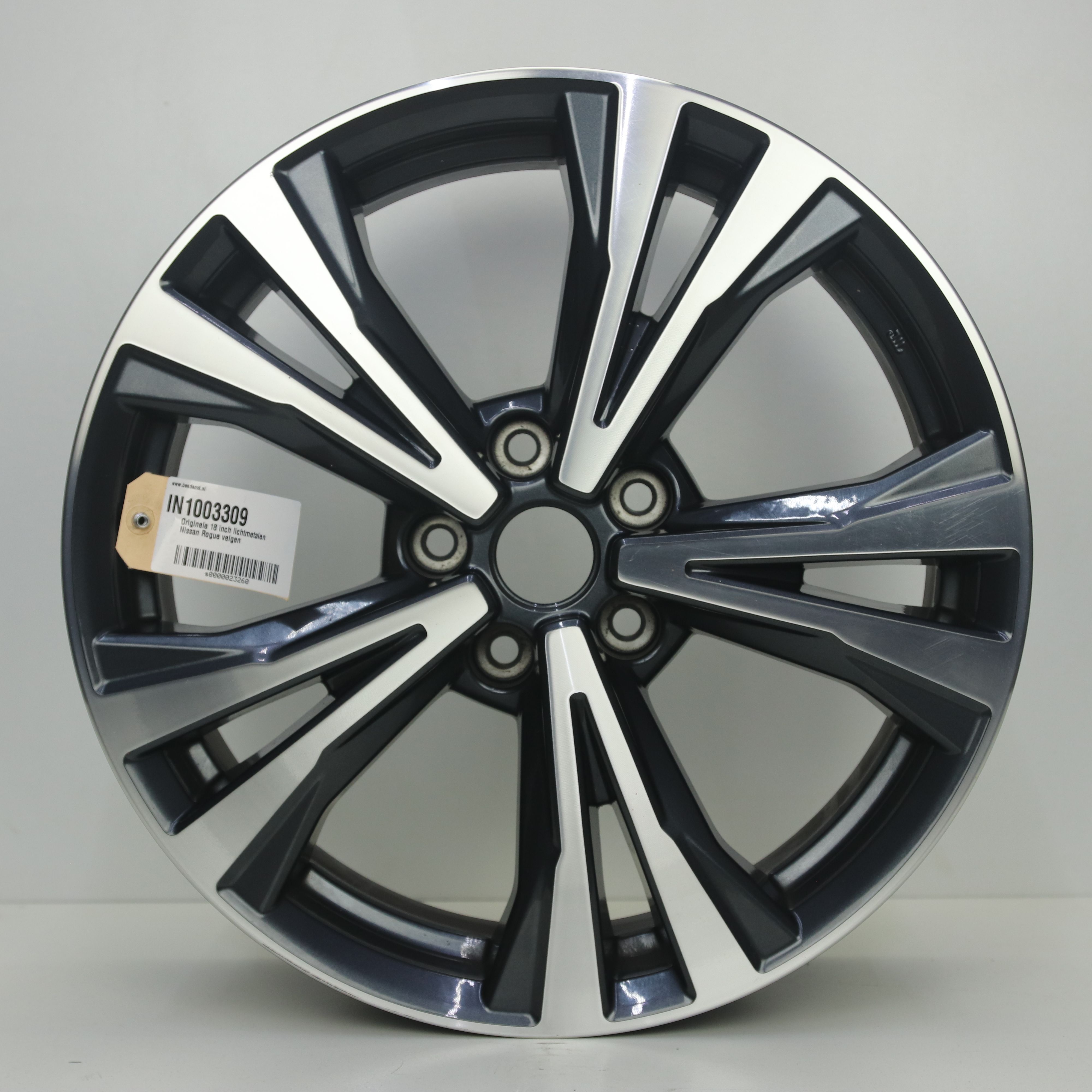 IN1003309 Originele 18 inch lichtmetalen Nissan Rogue velgen 7.00X18 5X114.3 ET35.0 NB66.10 Antraciet gepolijst