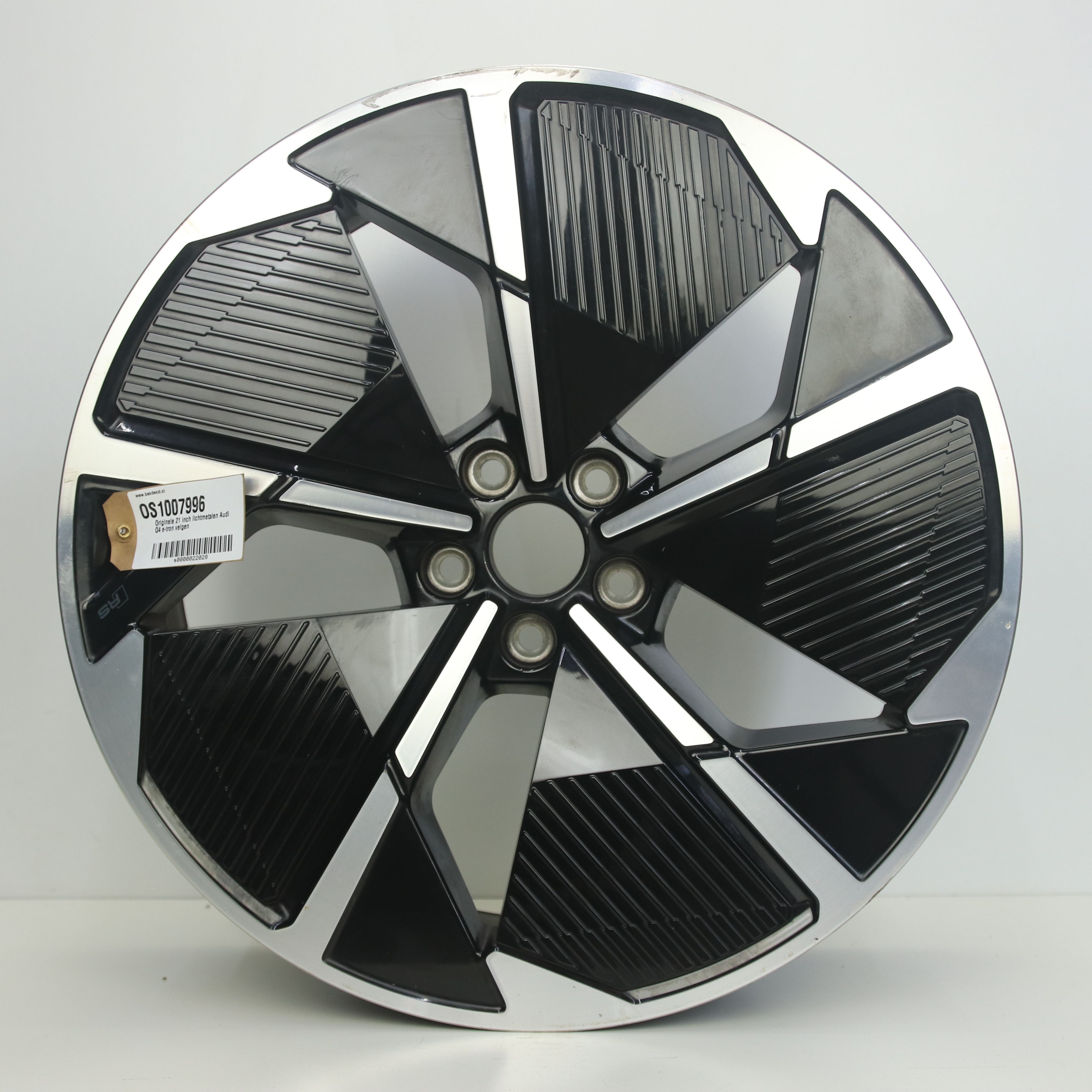 OS1007996 Originele 21 inch lichtmetalen Audi Q4 e-tron velgen 8.50X21 5X112 ET40.0 NB57.10 Zwart gepolijst