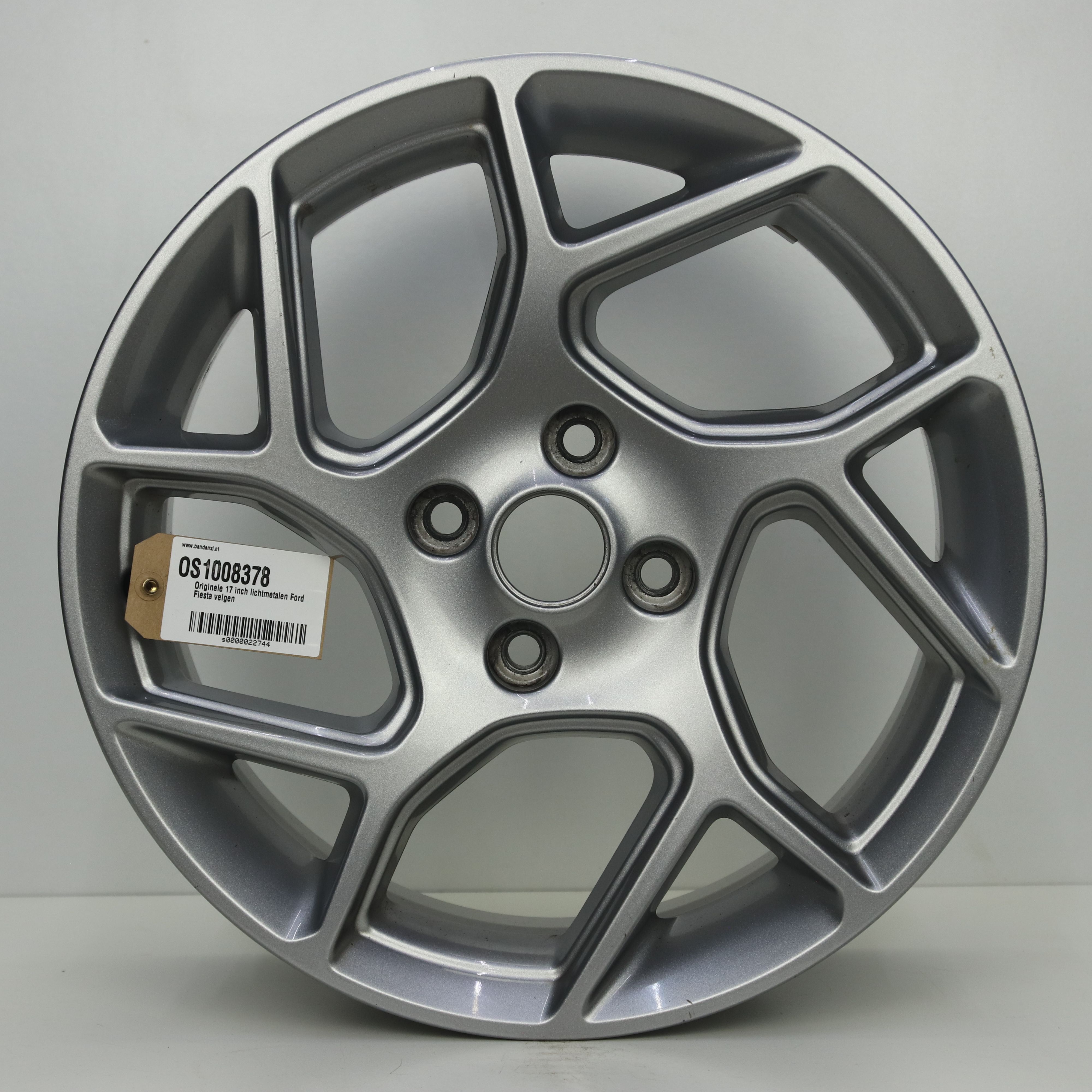 OS1008378 Originele 17 inch lichtmetalen Ford Fiesta velgen 7.50X17 4X108 ET42.5 NB63.40 Zilver