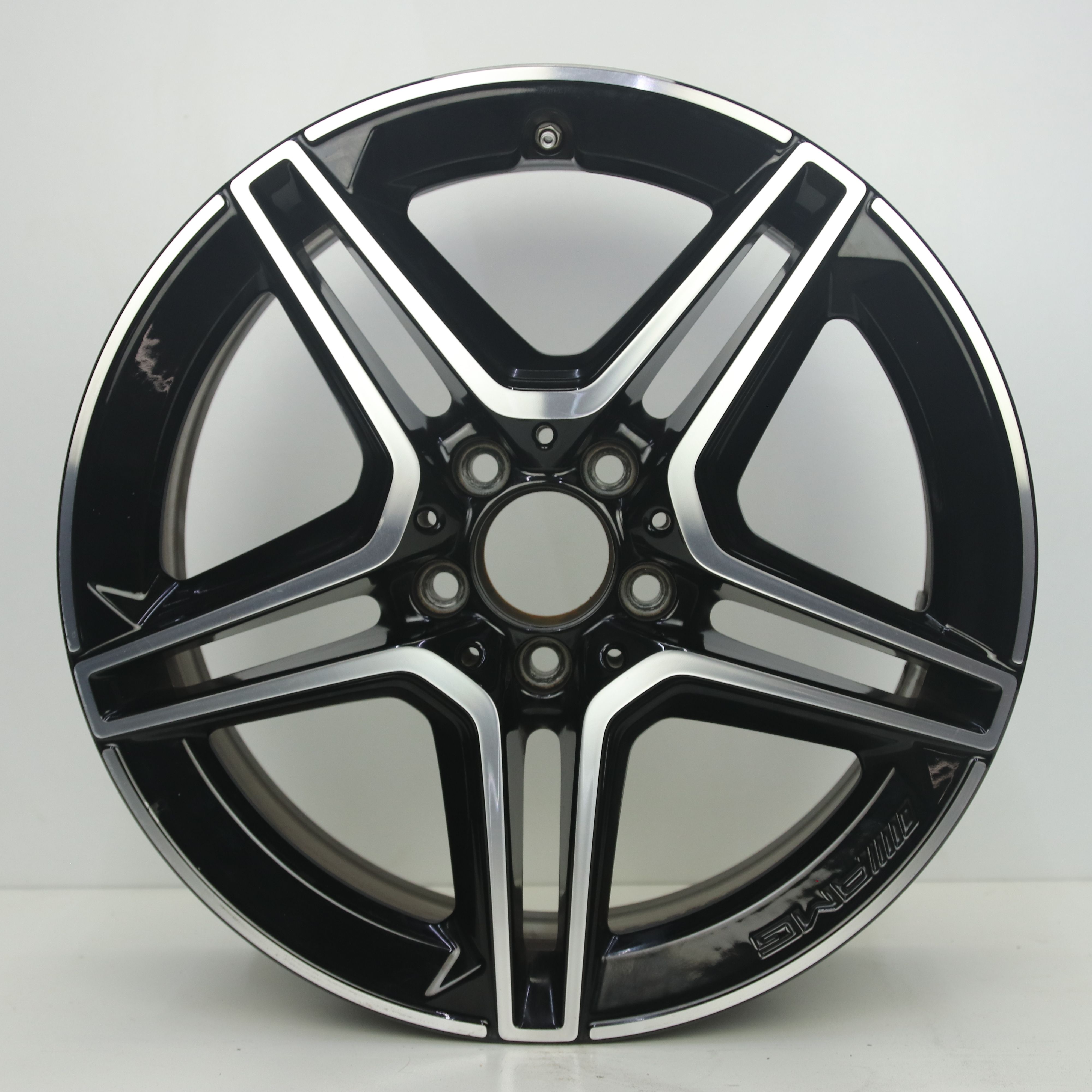OS1008461 Originele 18 inch lichtmetalen Mercedes-Benz E-klasse AMG velgen 8.00X18 5X112 ET43.0 NB66.60 Zwart gepolijst