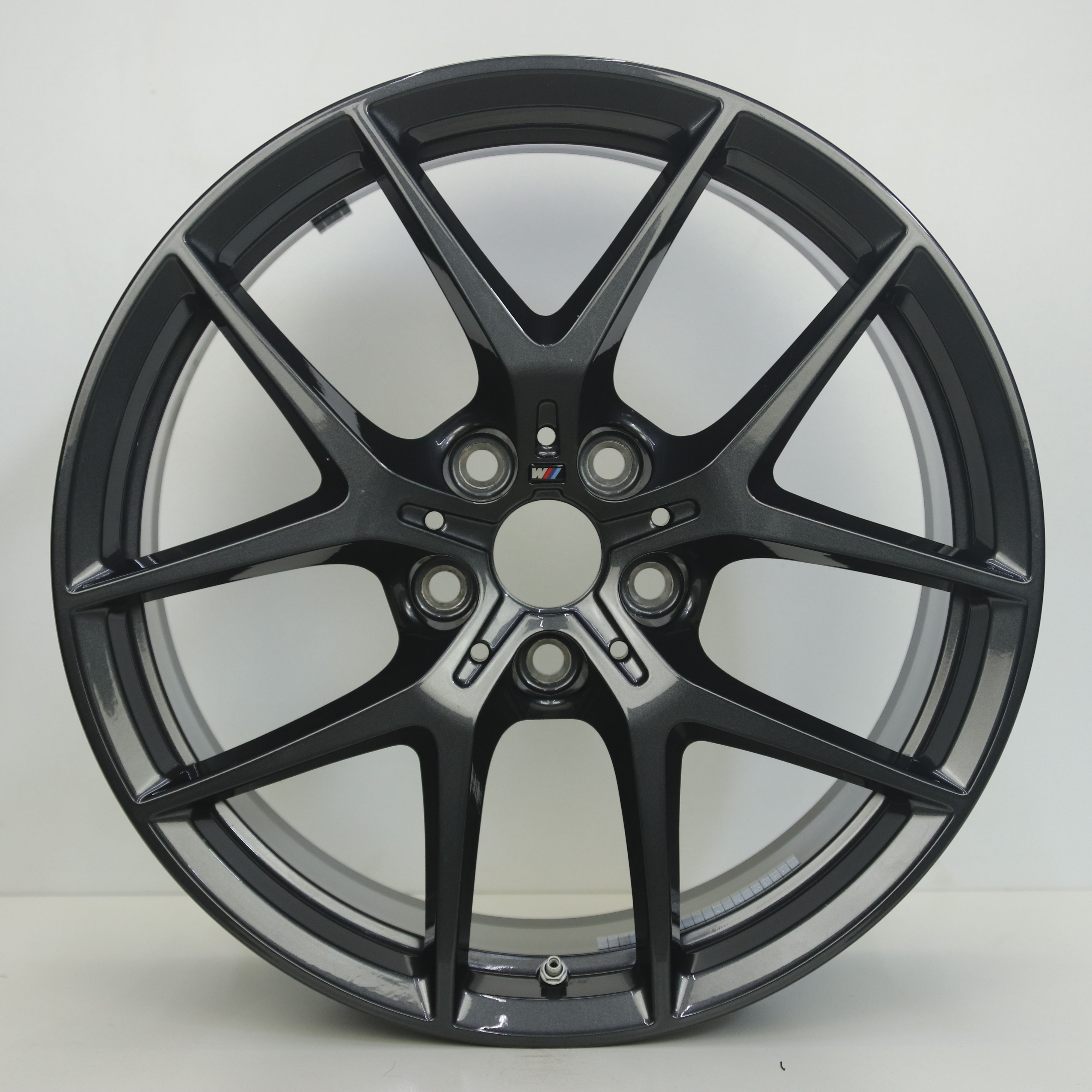 OS1008203 Originele 18 inch lichtmetalen BMW 1-serie styling 554M velgen 8.00X18 5X112 ET54.0 NB66.60 Antraciet