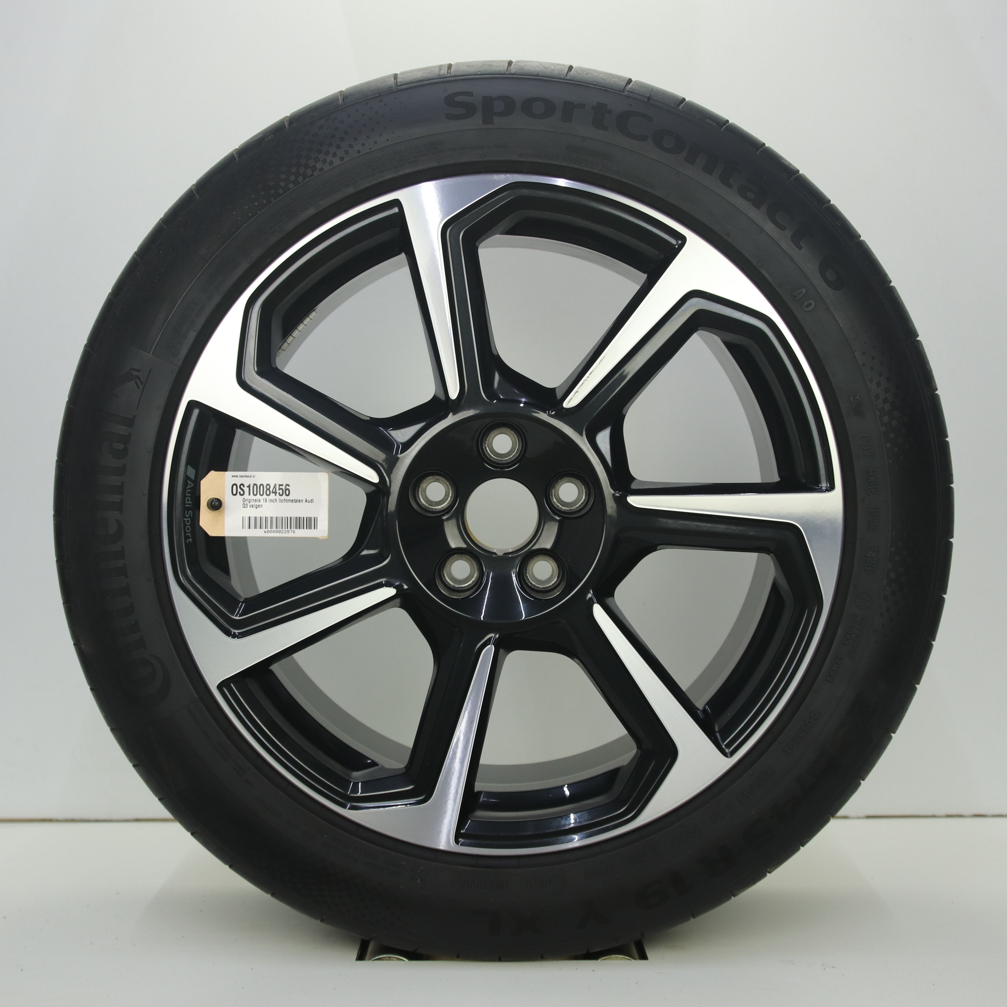 OS1008456 Originele 19 inch lichtmetalen Audi Q3 velgen 8.50X19 5X112 ET38.0 NB57.10 Zwart gepolijst