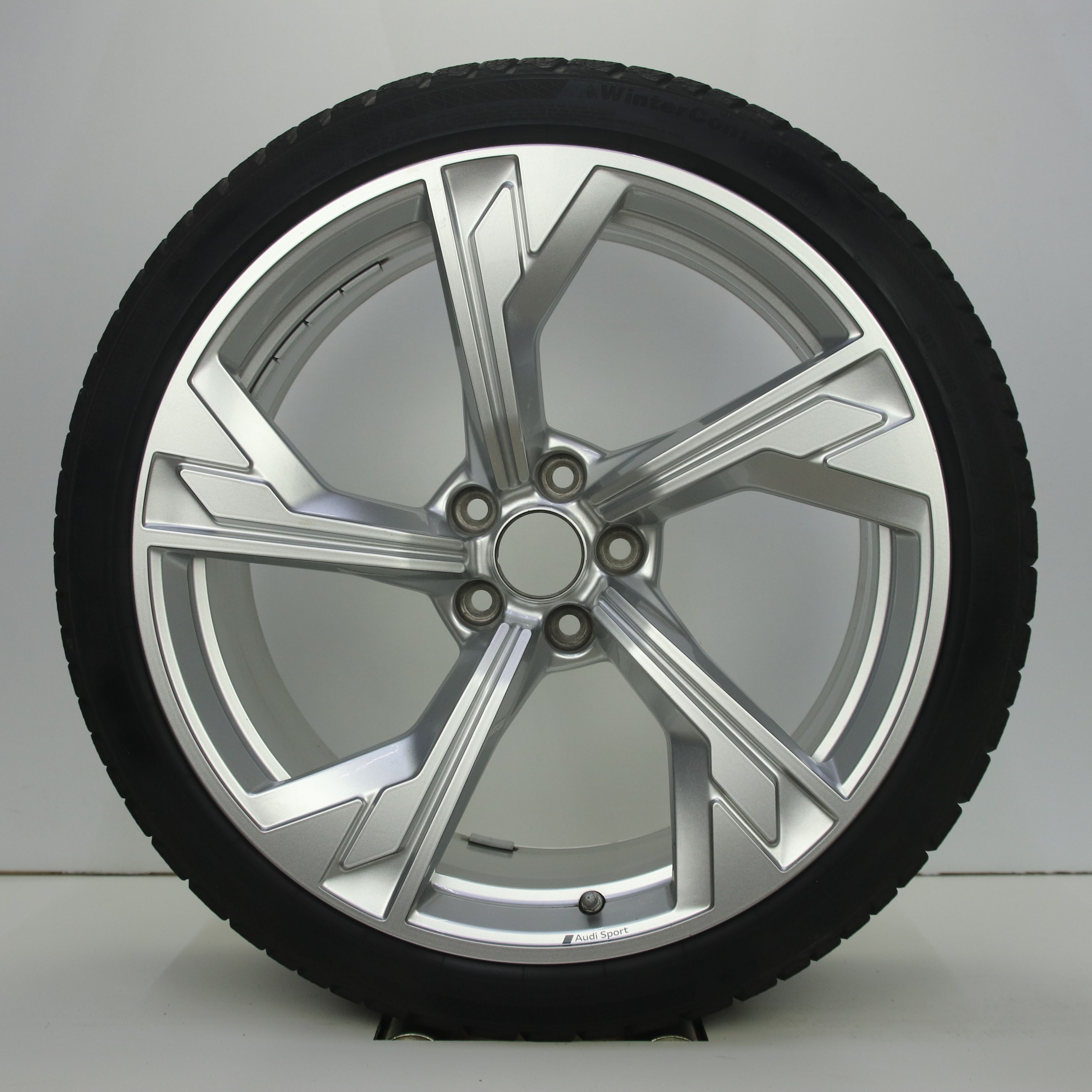 OS1008435 Originele 20 inch lichtmetalen Audi RS4/RS5 velgen 9.00X20 5X112 ET22.0 NB66.60 Zilver