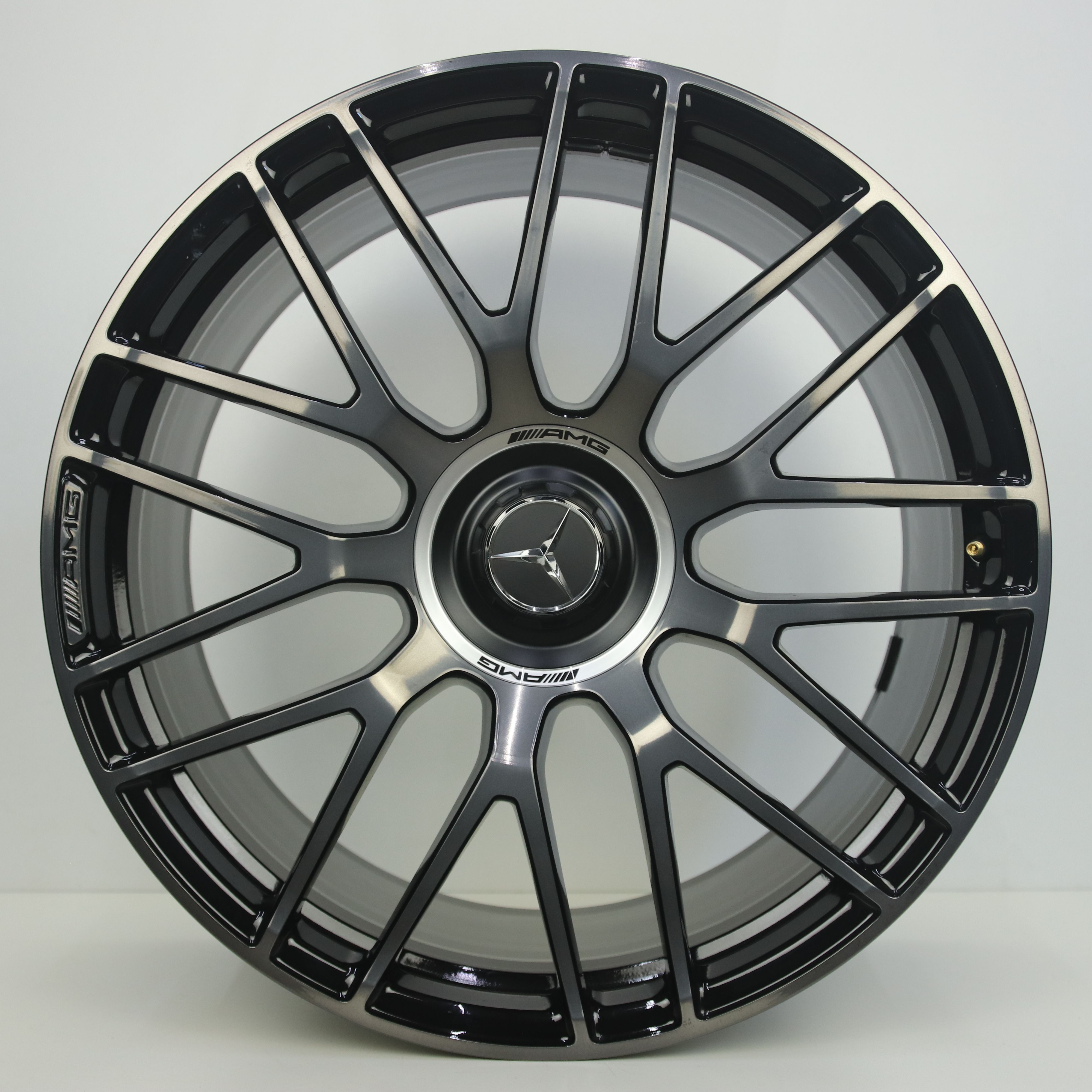 OS1007998 Originele 19/20 inch lichtmetalen Mercedes-Benz GTS AMG velgen (Breedset) 9.00X19 5X112 ET61.0 NB66.60 Zwart gepolijst