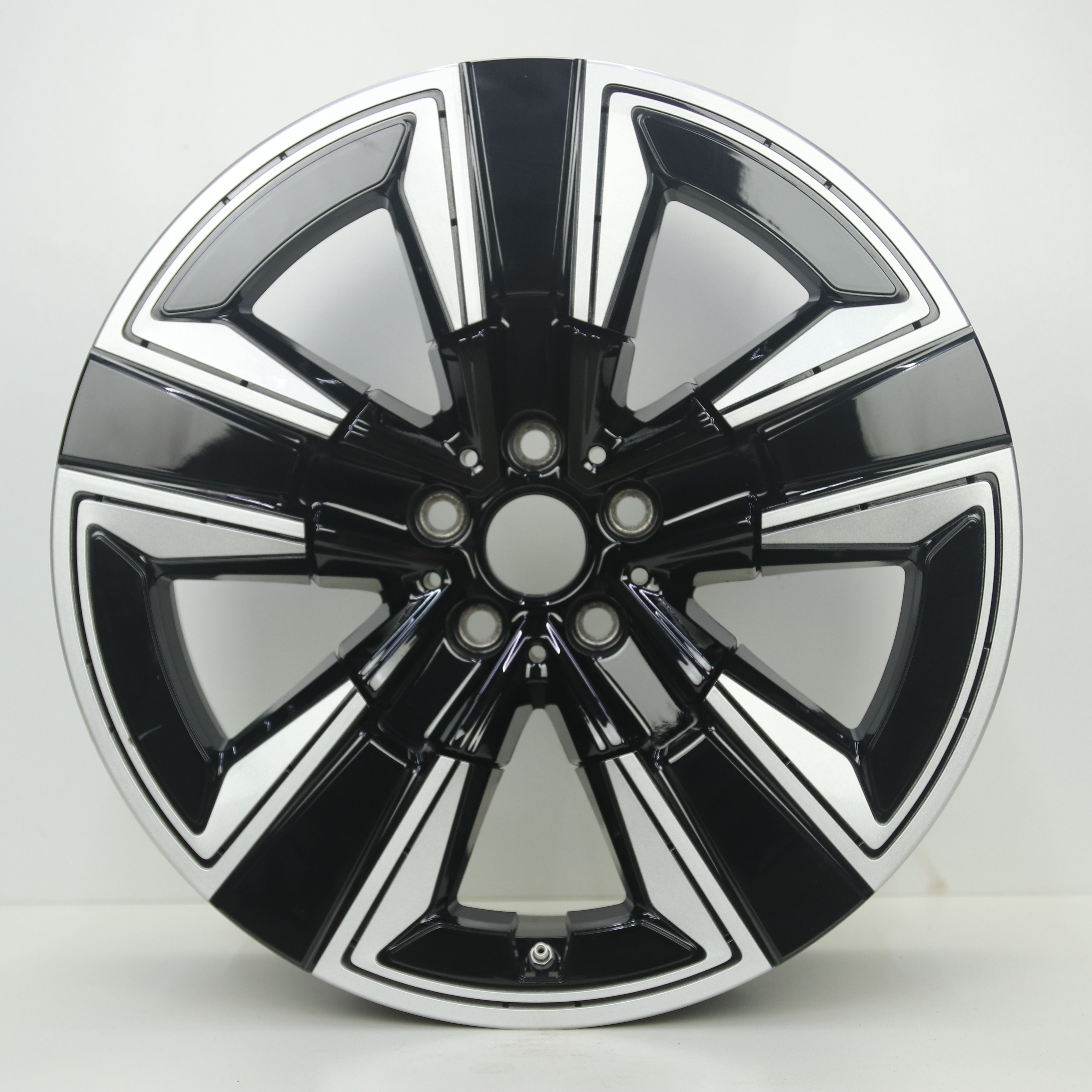 OS1008205 Originele 19 inch lichtmetalen BMW iX3 styling 842 velgen 8.00X19 5X112 ET34.0 NB66.60 Zwart gepolijst