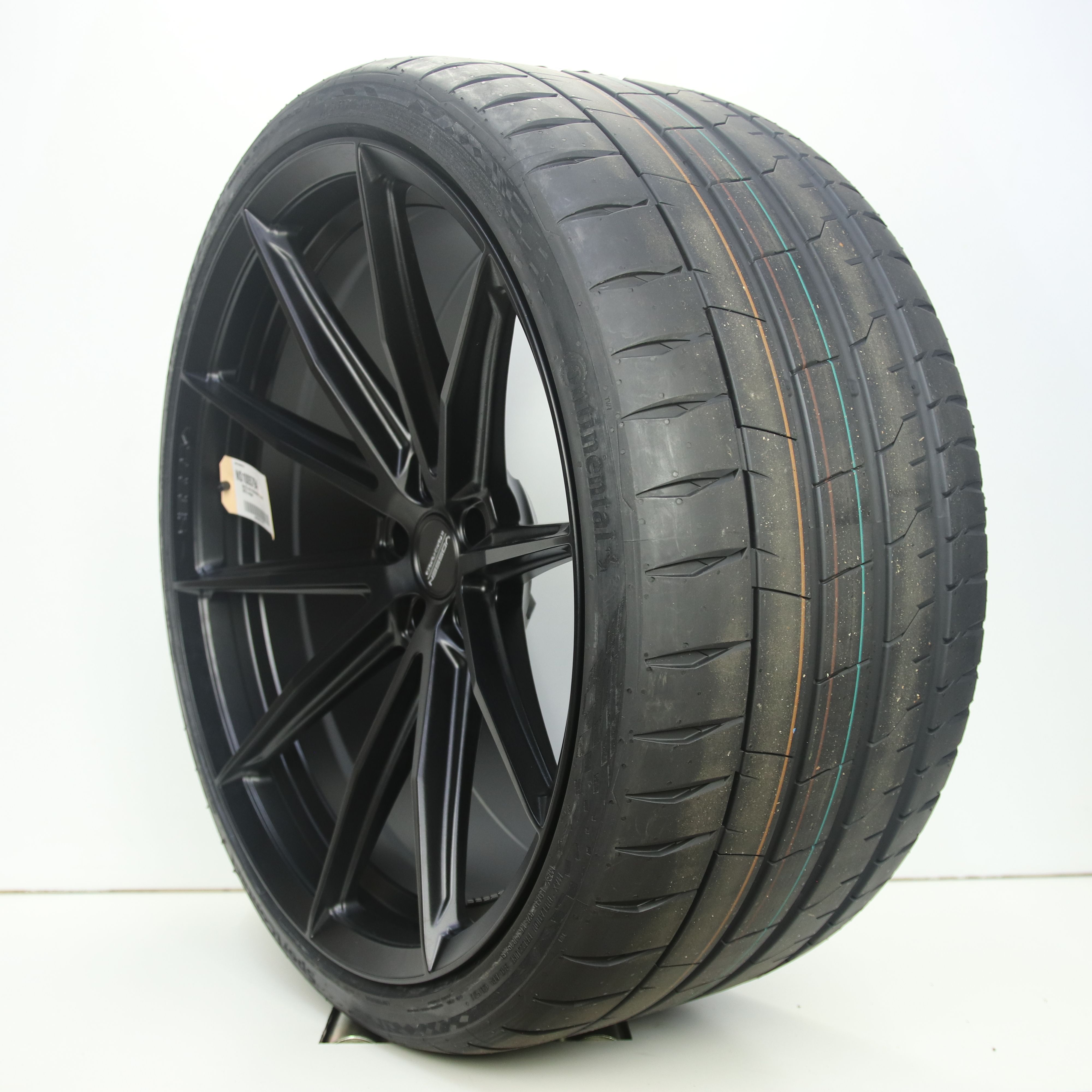 NS1005794 Set 22 inch lichtmetalen Vossen HFX-2 velgen 11.00X22 5X112 ET17.0 NB66.60 Mat zwart