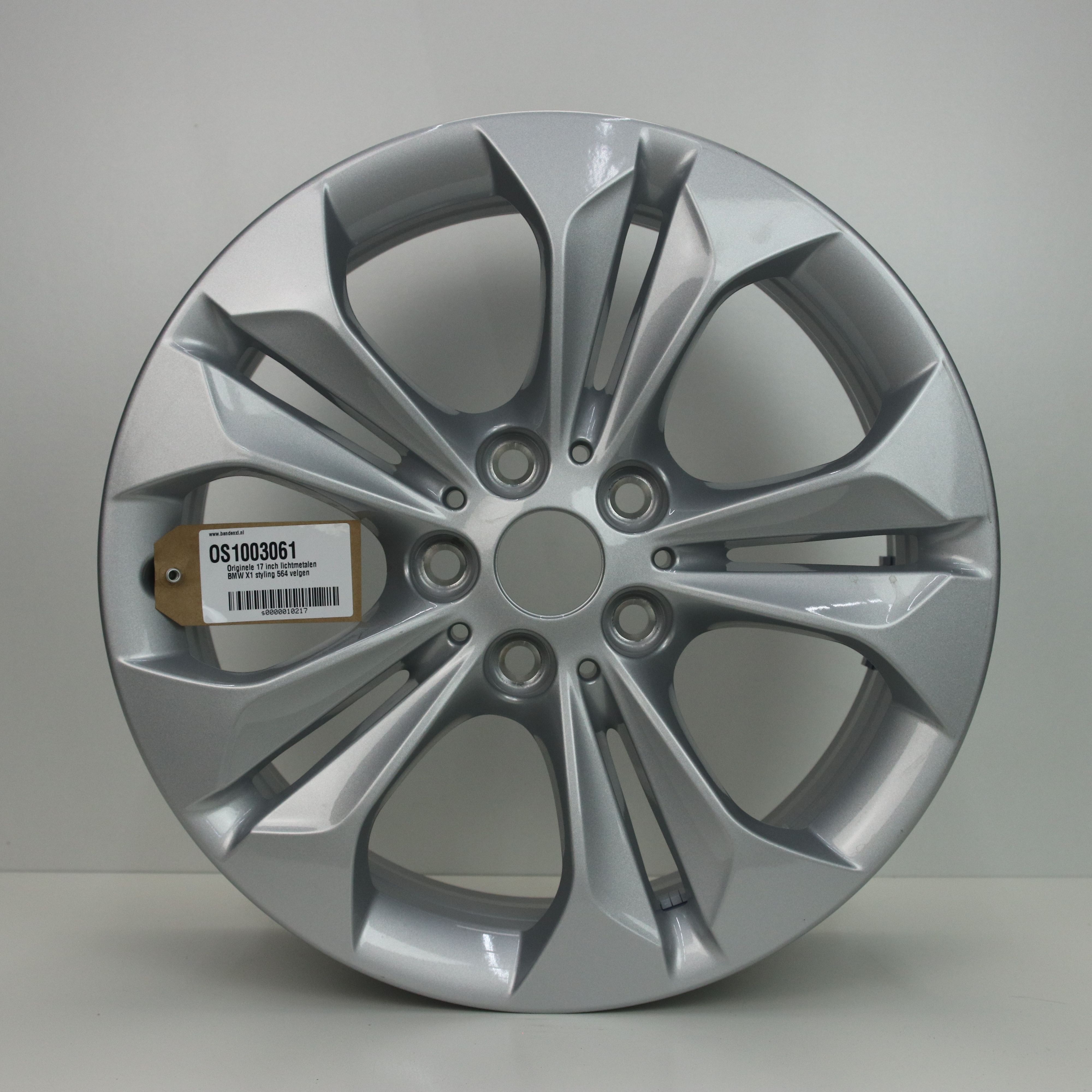 OS1003061 Originele 17 inch lichtmetalen BMW X1 styling 564 velgen 7.50X17 5X112 ET52.0 NB66.60 Zilver