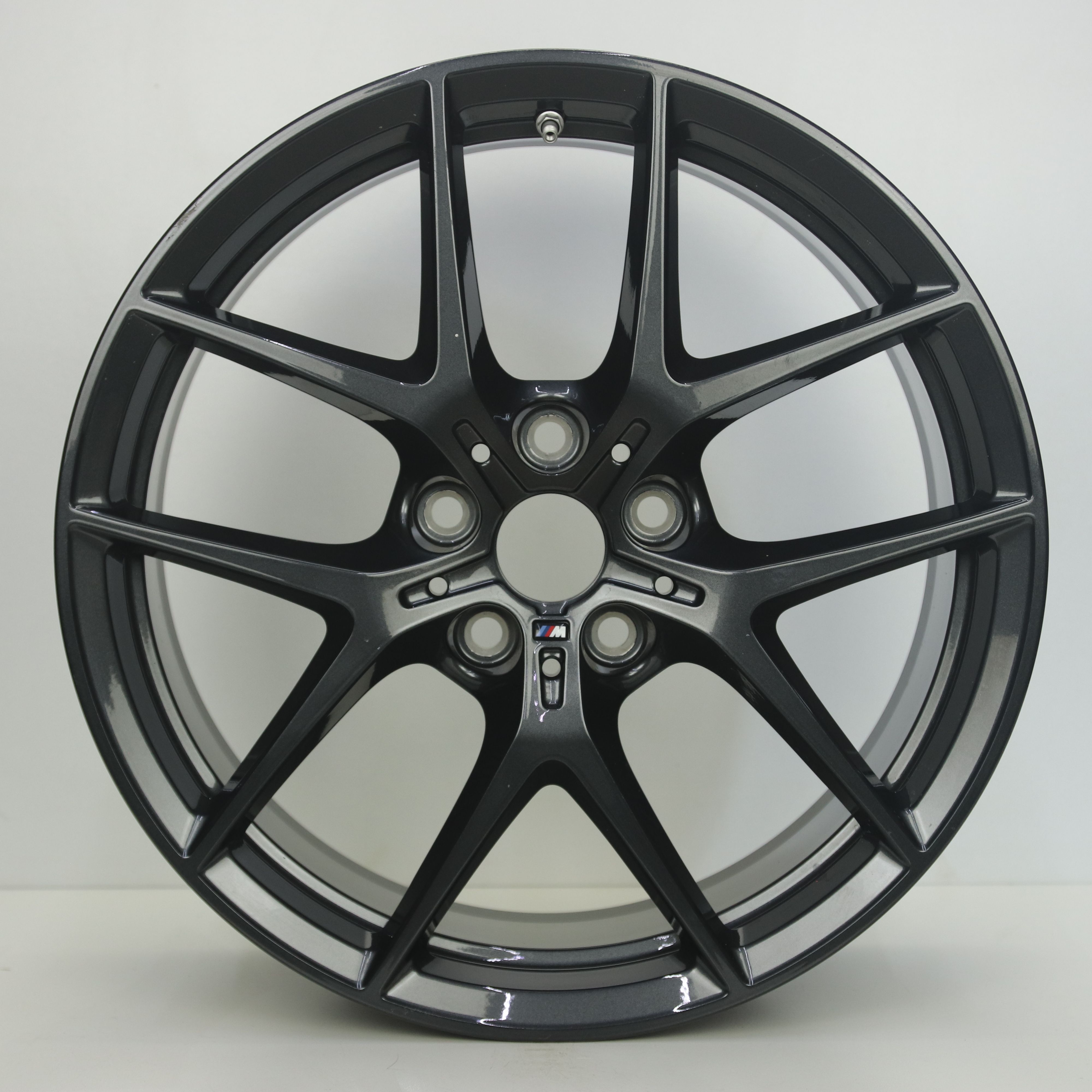 OS1008203 Originele 18 inch lichtmetalen BMW 1-serie styling 554M velgen 8.00X18 5X112 ET54.0 NB66.60 Antraciet