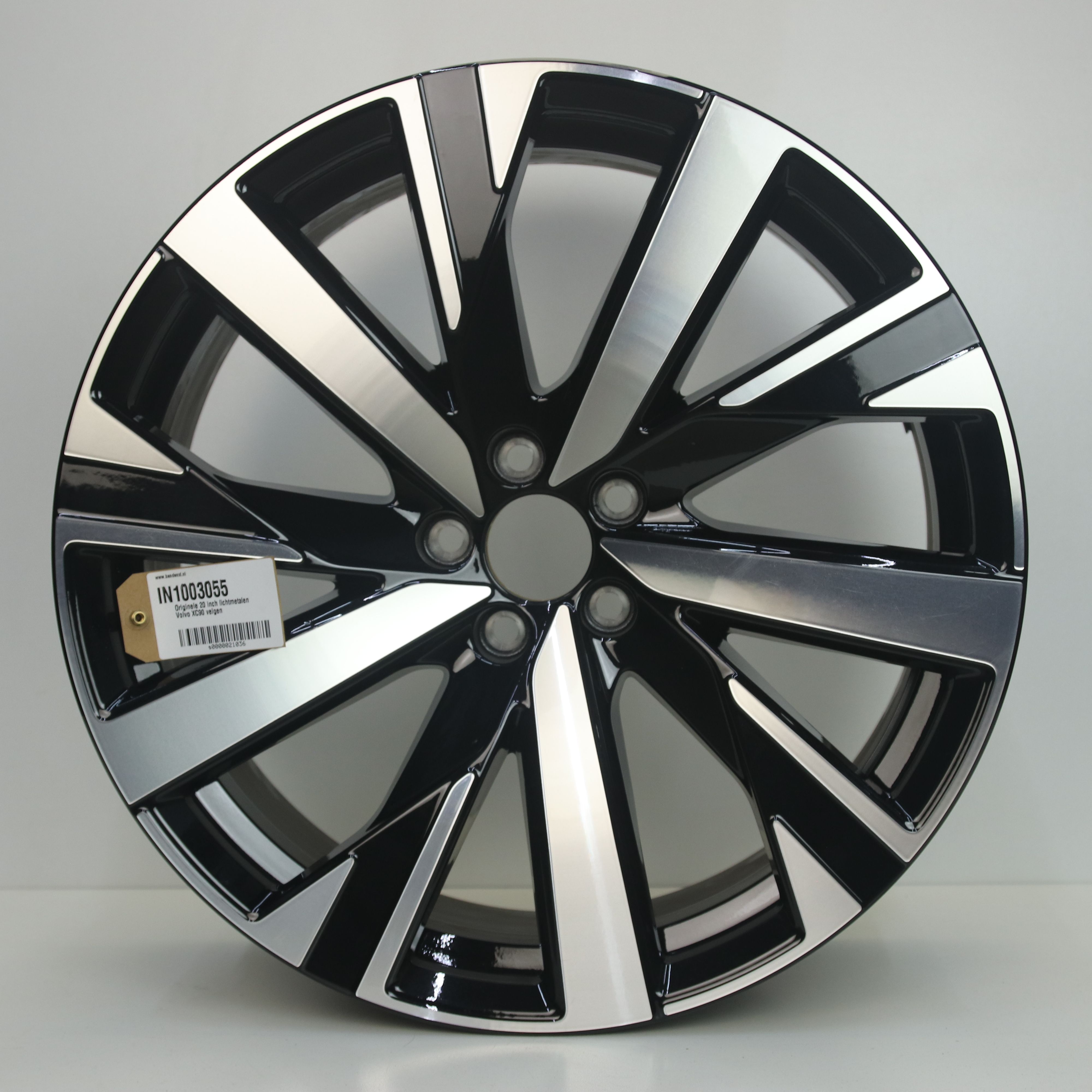 IN1003055 Originele 20 inch lichtmetalen Volvo XC90 velgen 9.00X20 5X108 ET38.5 NB63.40 Zwart gepolijst